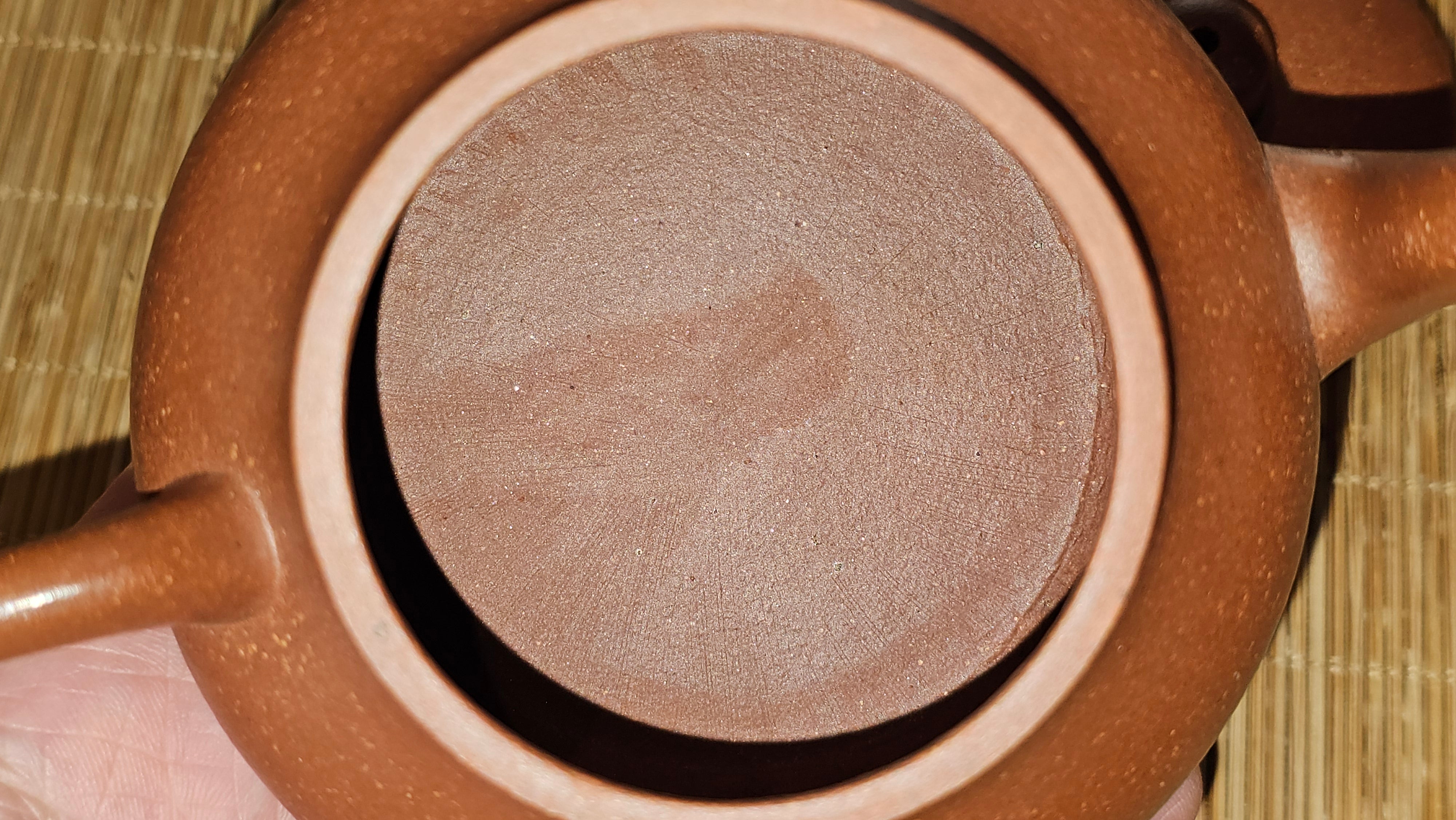 Jun De 君德, 193.7ml, Hong Jiang Po Ni 红降坡泥, by Craftsman Chen Gui Zhi 陈桂枝。(Red JiangPoNi is rarer than Yellow JiangPoNi, XiaoMeiYao ZhuNi & ZhaoZhuang ZhuNi)~Congratulations!to Mr E.W.! 1127hrs 19th Sept 2025, Berkeley, CA.