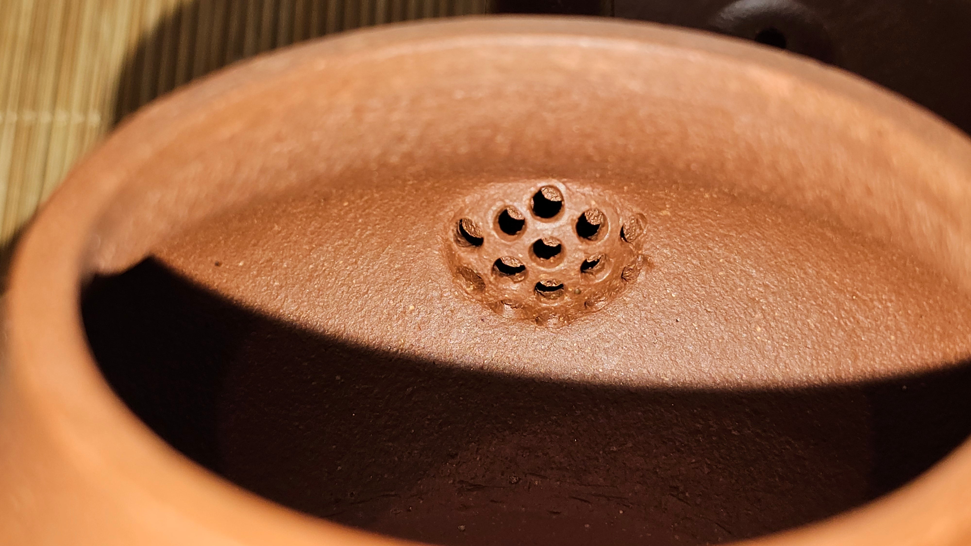 Jun De 君德, 193.7ml, Hong Jiang Po Ni 红降坡泥, by Craftsman Chen Gui Zhi 陈桂枝。(Red JiangPoNi is rarer than Yellow JiangPoNi, XiaoMeiYao ZhuNi & ZhaoZhuang ZhuNi)~Congratulations!to Mr E.W.! 1127hrs 19th Sept 2025, Berkeley, CA.