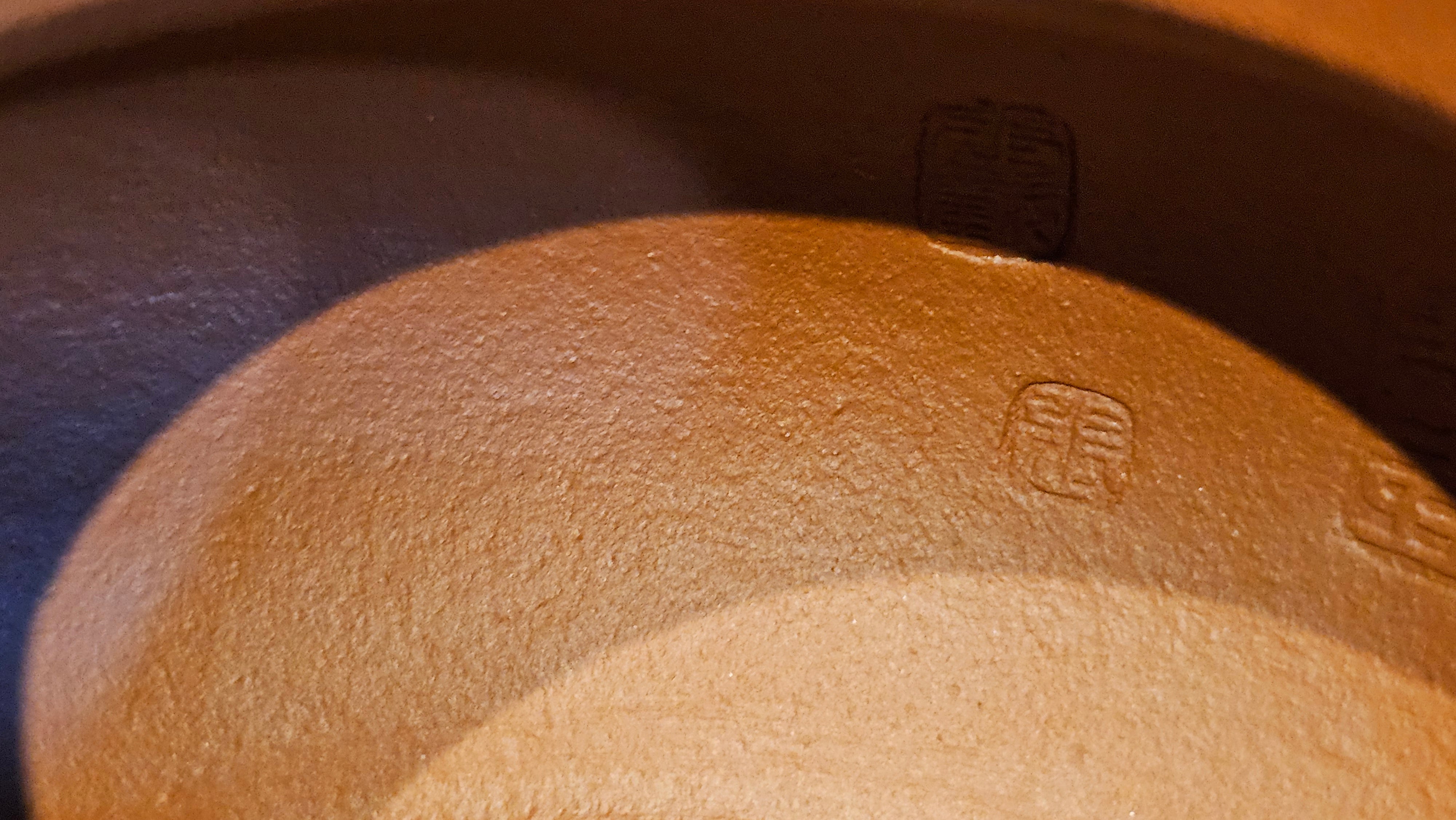 Qing Shi Gong Deng《清式宫灯》, 140.8ml, Xiao Hong Ni 小红泥, by our Craftsman Zhang Huan 张欢, Engraving by Craftsman Pe'eng Pe'eng 芃芃 ~ Congratulations to Mr J.G.! 2129hrs 10th August 2025, Sydney, Australia🇦🇺!