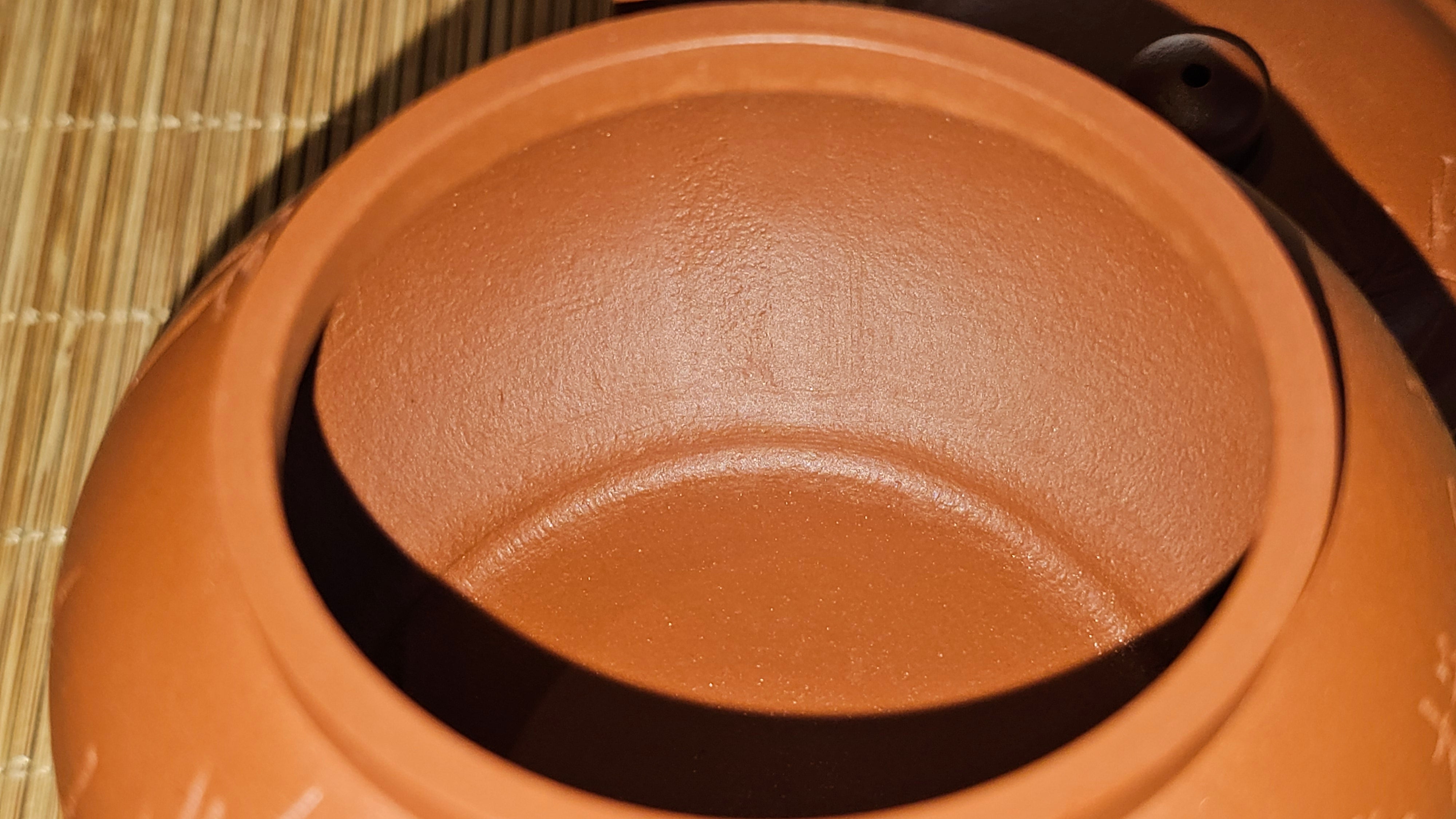 Qing Shi Gong Deng《清式宫灯》, 140.8ml, Xiao Hong Ni 小红泥, by our Craftsman Zhang Huan 张欢, Engraving by Craftsman Pe'eng Pe'eng 芃芃 ~ Congratulations to Mr J.G.! 2129hrs 10th August 2025, Sydney, Australia🇦🇺!