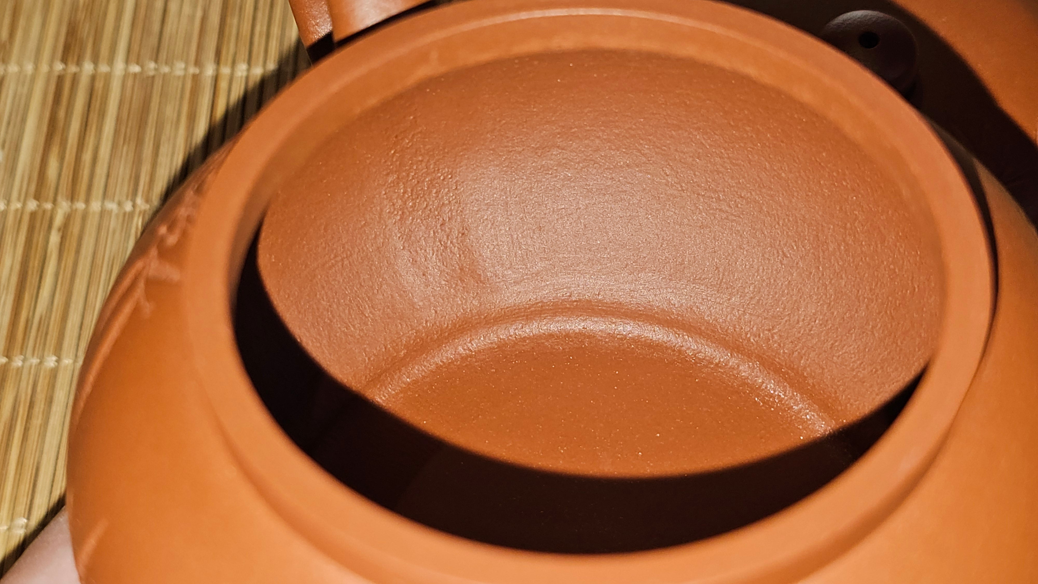 Qing Shi Gong Deng《清式宫灯》, 140.8ml, Xiao Hong Ni 小红泥, by our Craftsman Zhang Huan 张欢, Engraving by Craftsman Pe'eng Pe'eng 芃芃 ~ Congratulations to Mr J.G.! 2129hrs 10th August 2025, Sydney, Australia🇦🇺!