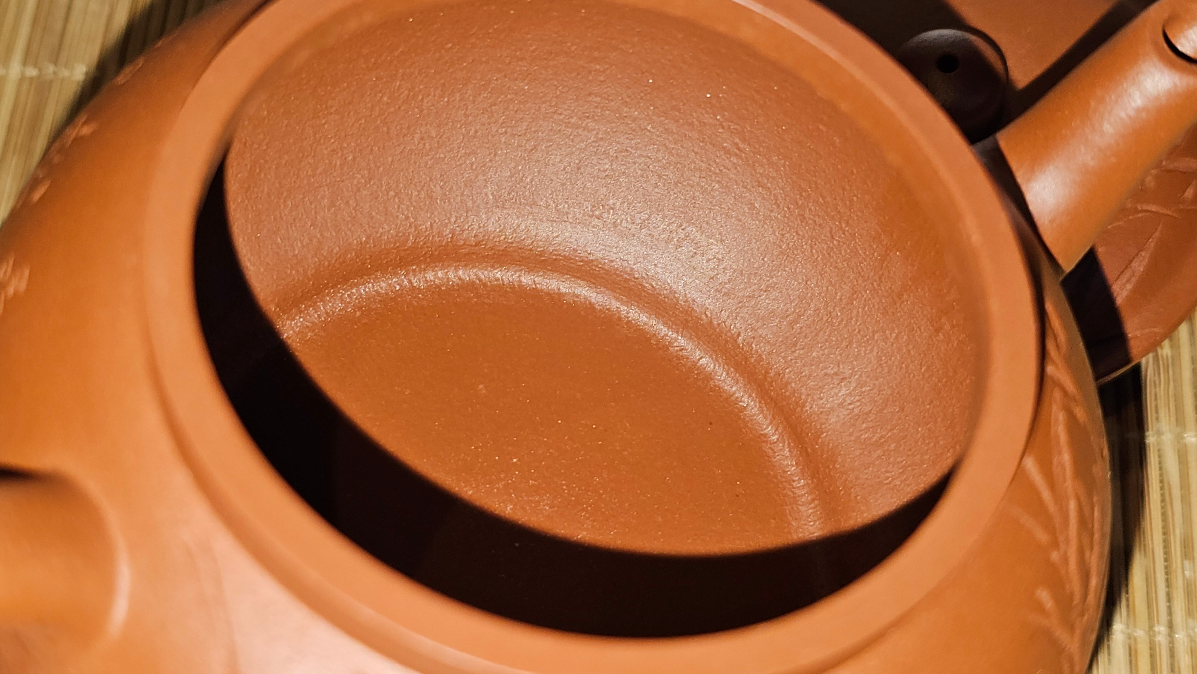 Qing Shi Gong Deng《清式宫灯》, 140.8ml, Xiao Hong Ni 小红泥, by our Craftsman Zhang Huan 张欢, Engraving by Craftsman Pe'eng Pe'eng 芃芃 ~ Congratulations to Mr J.G.! 2129hrs 10th August 2025, Sydney, Australia🇦🇺!