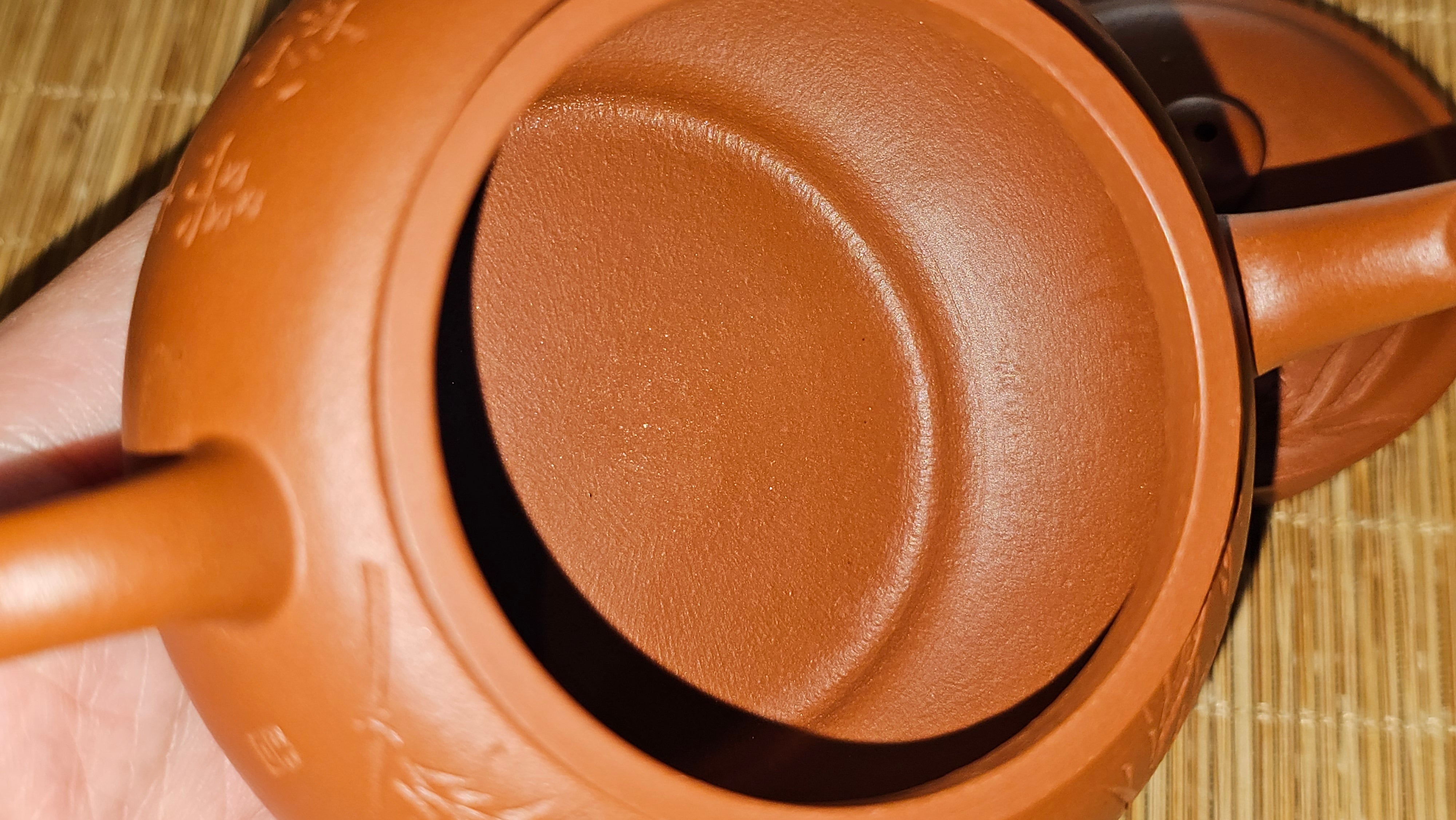 Qing Shi Gong Deng《清式宫灯》, 140.8ml, Xiao Hong Ni 小红泥, by our Craftsman Zhang Huan 张欢, Engraving by Craftsman Pe'eng Pe'eng 芃芃 ~ Congratulations to Mr J.G.! 2129hrs 10th August 2025, Sydney, Australia🇦🇺!