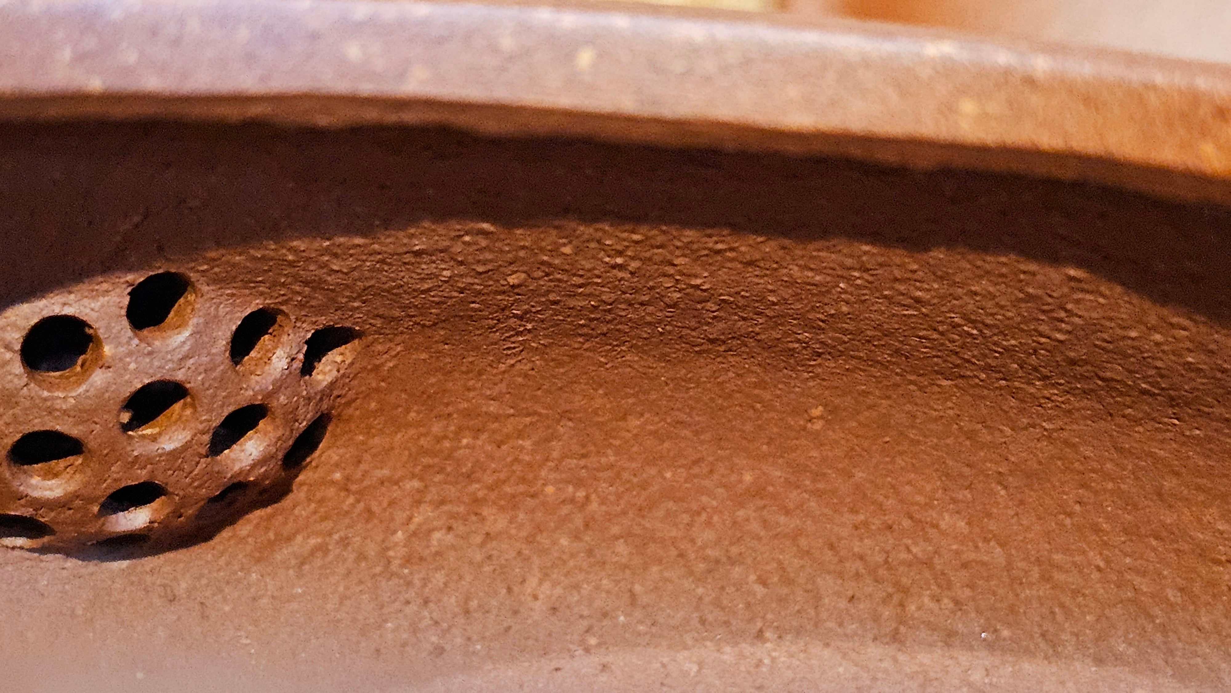 Ming Lu 明炉, 149.6ml, Hong Jiang Po Ni 红降坡泥, by our Collaborative Craftsman Chen Gui Zhi 陈桂枝。(Red JiangPoNi is rarer than Yellow JiangPoNi, XiaoMeiYao ZhuNi & ZhaoZhuang ZhuNi) ~ Congratulations to Prof J.! 2129hrs 5th August 2025, Bowie, MD.