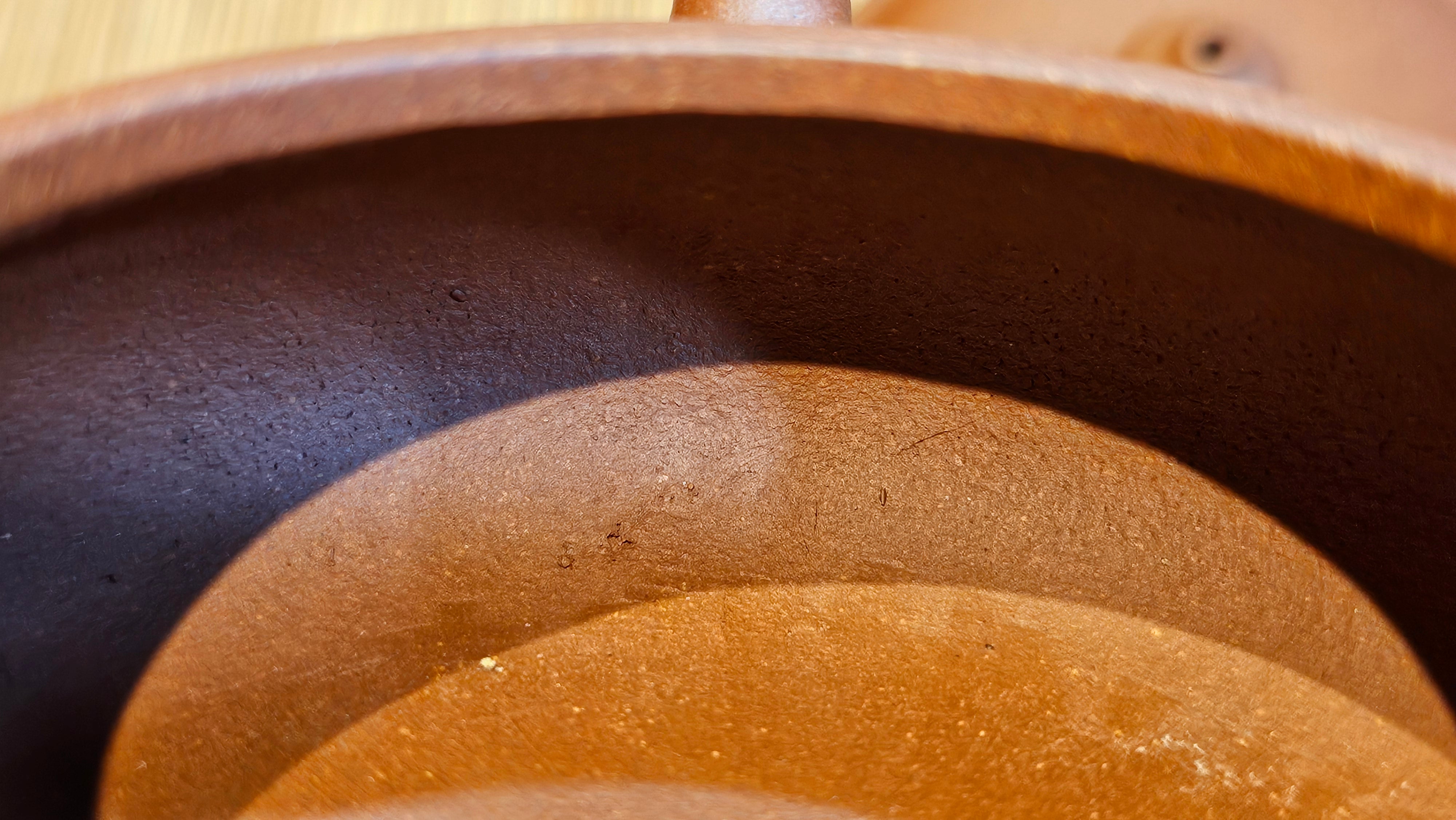 Ming Lu 明炉, 149.6ml, Hong Jiang Po Ni 红降坡泥, by our Collaborative Craftsman Chen Gui Zhi 陈桂枝。(Red JiangPoNi is rarer than Yellow JiangPoNi, XiaoMeiYao ZhuNi & ZhaoZhuang ZhuNi) ~ Congratulations to Prof J.! 2129hrs 5th August 2025, Bowie, MD.