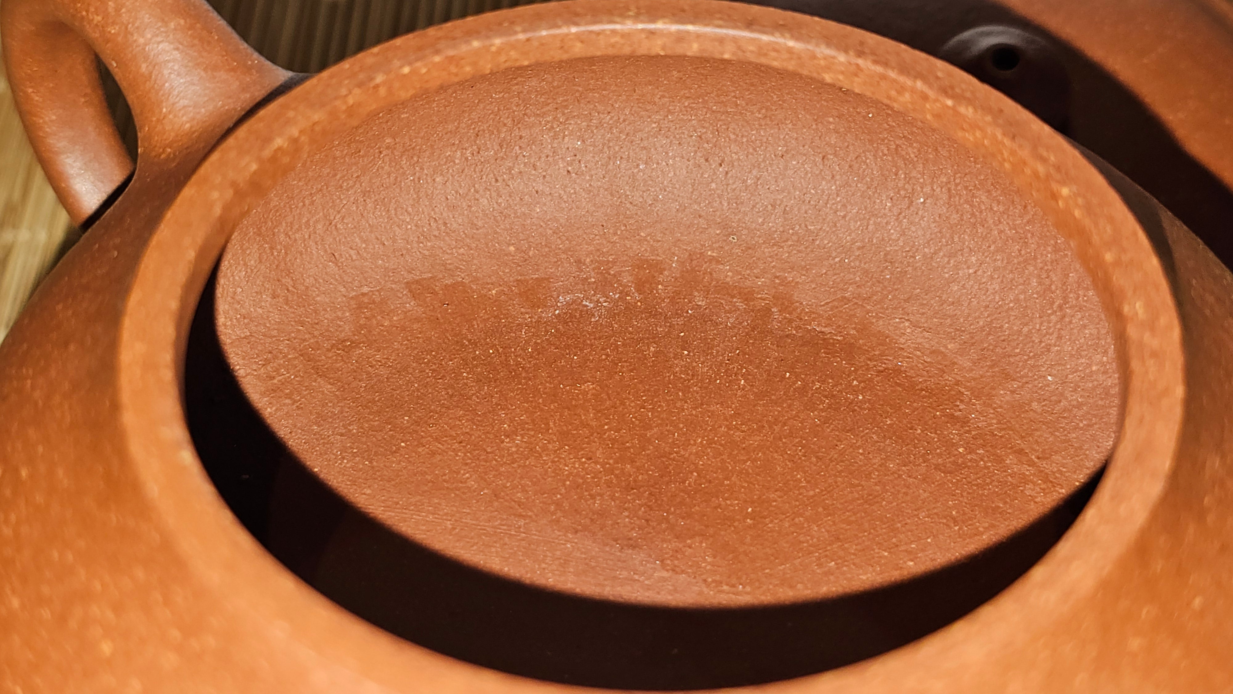 Ming Lu 明炉, 149.6ml, Hong Jiang Po Ni 红降坡泥, by our Collaborative Craftsman Chen Gui Zhi 陈桂枝。(Red JiangPoNi is rarer than Yellow JiangPoNi, XiaoMeiYao ZhuNi & ZhaoZhuang ZhuNi) ~ Congratulations to Prof J.! 2129hrs 5th August 2025, Bowie, MD.