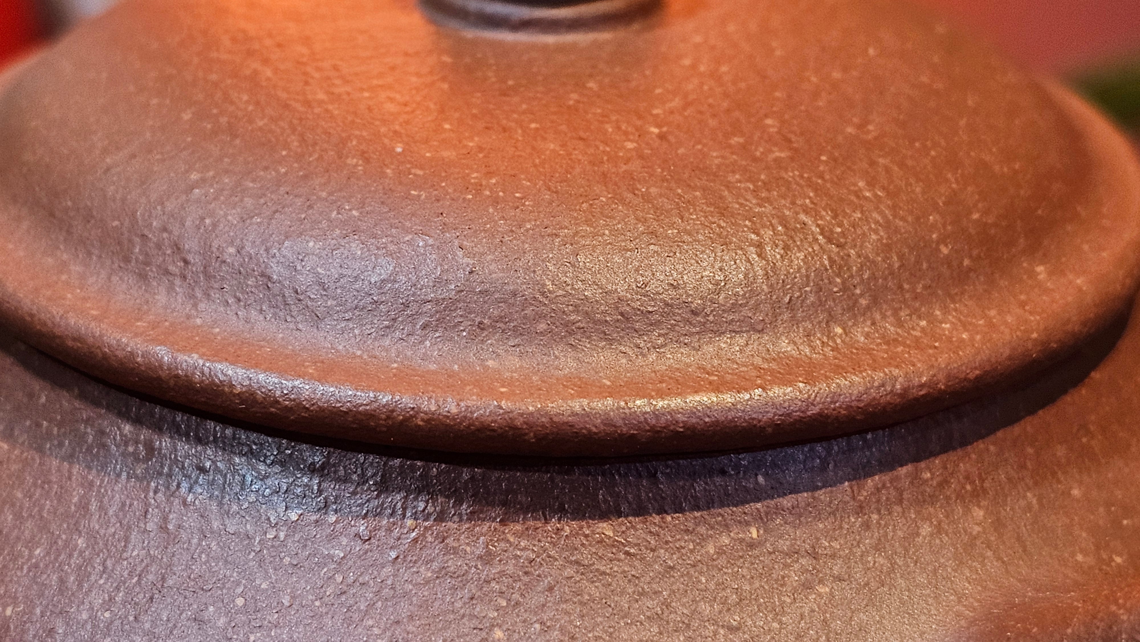 Ming Lu 明炉, 149.6ml, Hong Jiang Po Ni 红降坡泥, by our Collaborative Craftsman Chen Gui Zhi 陈桂枝。(Red JiangPoNi is rarer than Yellow JiangPoNi, XiaoMeiYao ZhuNi & ZhaoZhuang ZhuNi) ~ Congratulations to Prof J.! 2129hrs 5th August 2025, Bowie, MD.