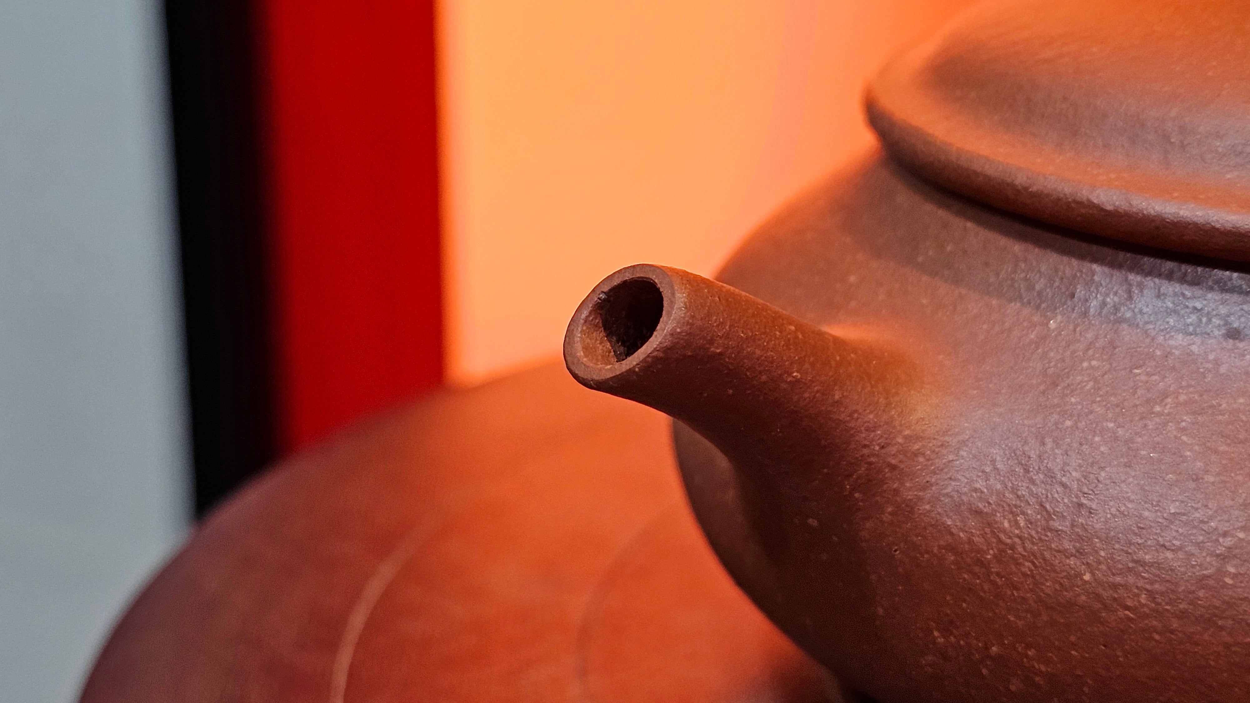 Ming Lu 明炉, 149.6ml, Hong Jiang Po Ni 红降坡泥, by our Collaborative Craftsman Chen Gui Zhi 陈桂枝。(Red JiangPoNi is rarer than Yellow JiangPoNi, XiaoMeiYao ZhuNi & ZhaoZhuang ZhuNi) ~ Congratulations to Prof J.! 2129hrs 5th August 2025, Bowie, MD.