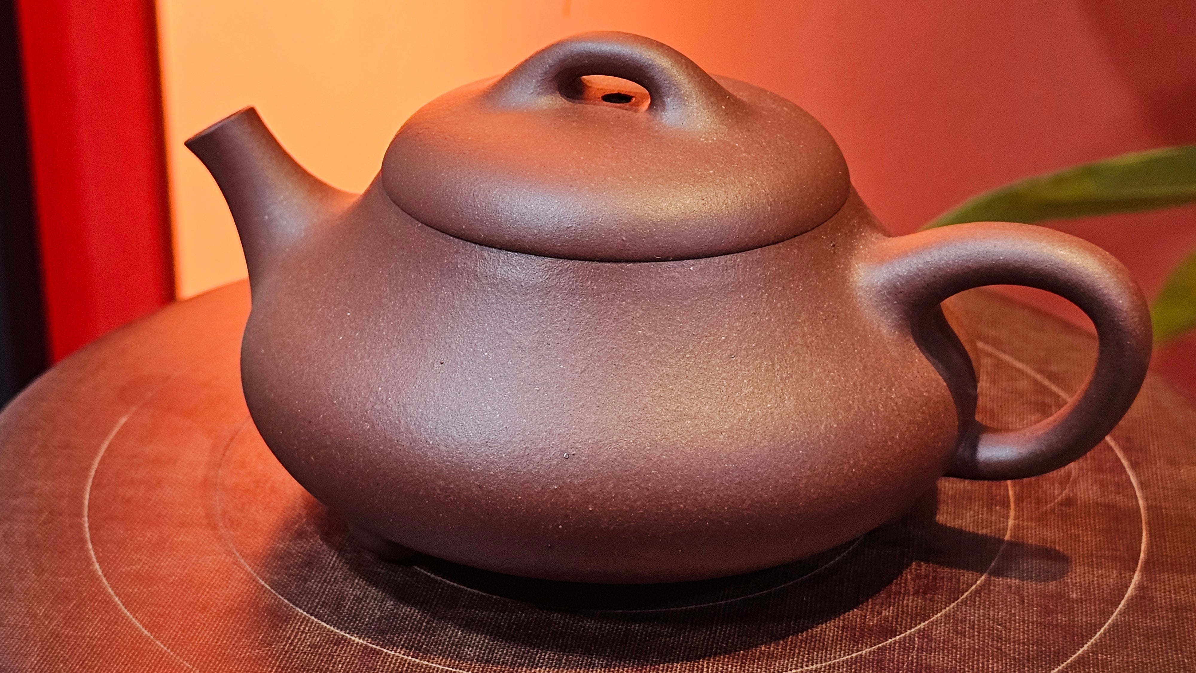 Jian Piao 见瓢, 186.6ml, Di Cao Qing Zi Ni 底槽青紫泥, by our Craftsman Li Qiu Lin 李秋林 ~!Congratulations to Mr A.A., 0617hrs!5th Oct 2025, Port Franks! Canada🇨🇦!