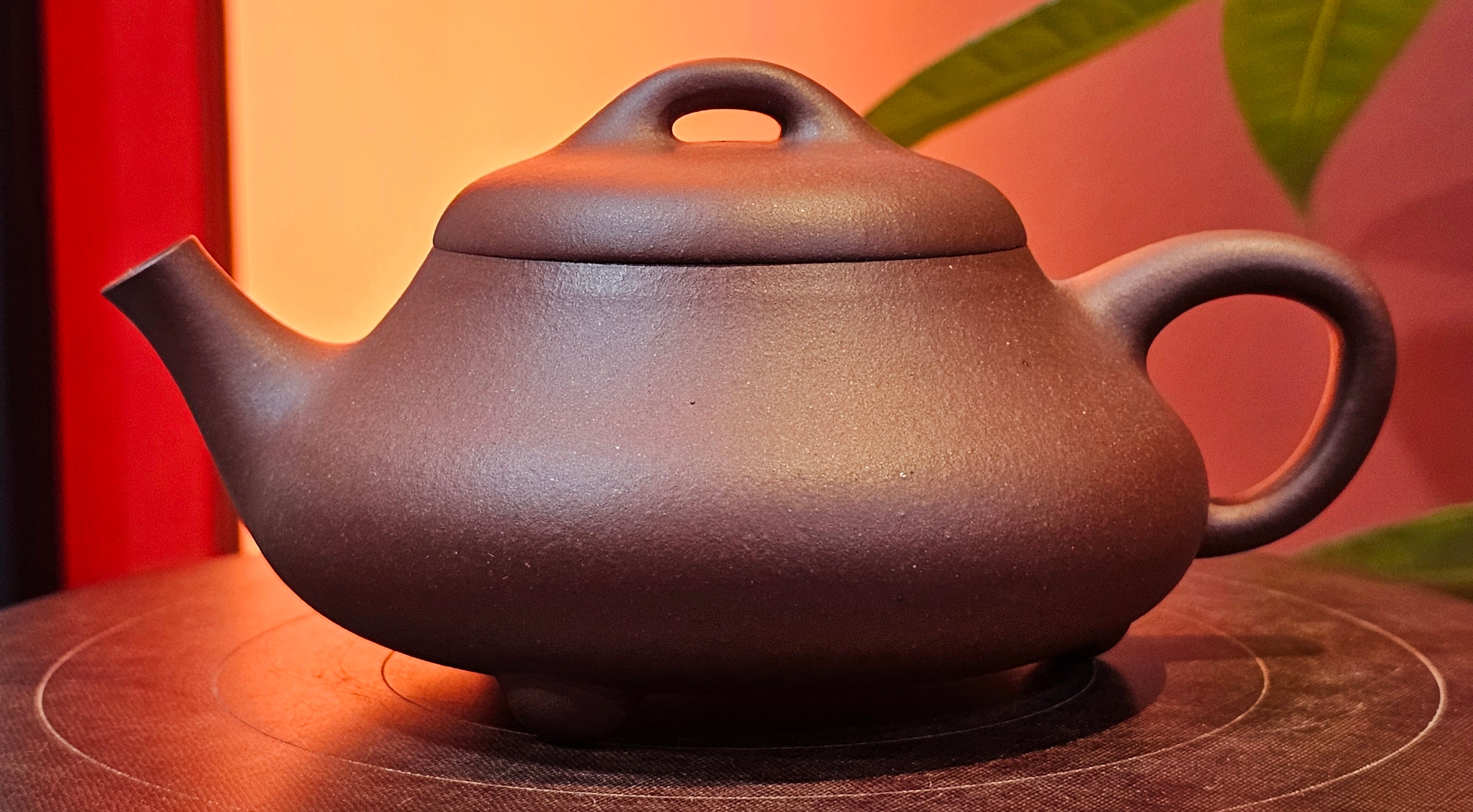 Jian Piao 见瓢, 186.6ml, Di Cao Qing Zi Ni 底槽青紫泥, by our Craftsman Li Qiu Lin 李秋林 ~!Congratulations to Mr A.A., 0617hrs!5th Oct 2025, Port Franks! Canada🇨🇦!