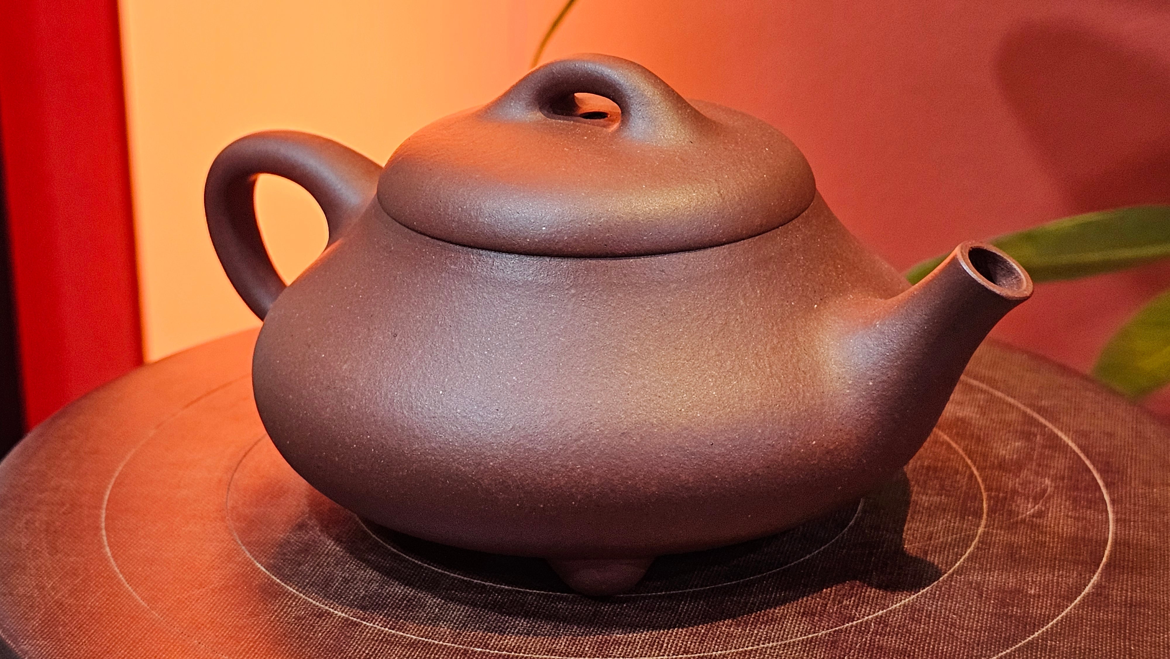 Jian Piao 见瓢, 186.6ml, Di Cao Qing Zi Ni 底槽青紫泥, by our Craftsman Li Qiu Lin 李秋林 ~!Congratulations to Mr A.A., 0617hrs!5th Oct 2025, Port Franks! Canada🇨🇦!