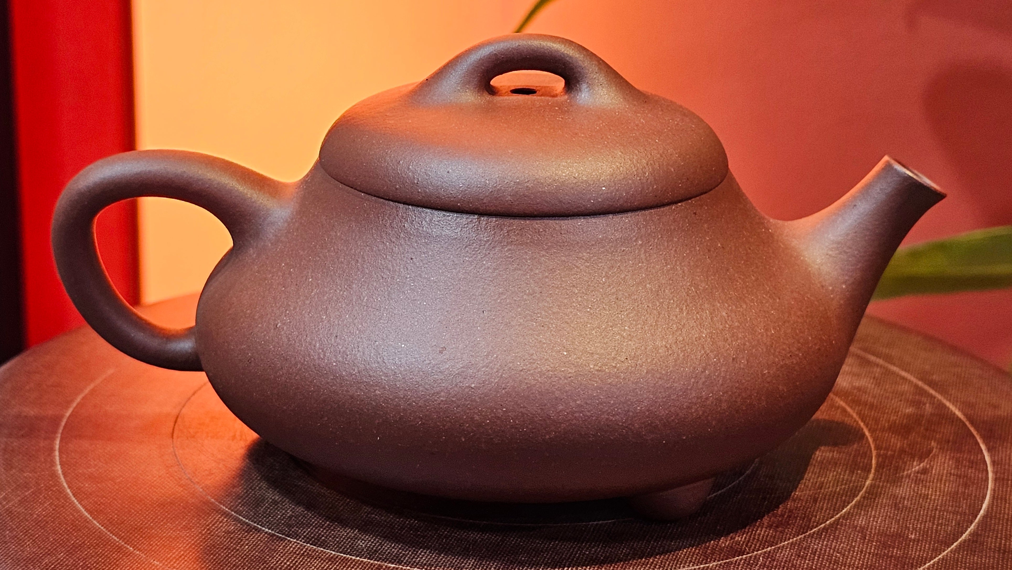 Jian Piao 见瓢, 186.6ml, Di Cao Qing Zi Ni 底槽青紫泥, by our Craftsman Li Qiu Lin 李秋林 ~!Congratulations to Mr A.A., 0617hrs!5th Oct 2025, Port Franks! Canada🇨🇦!