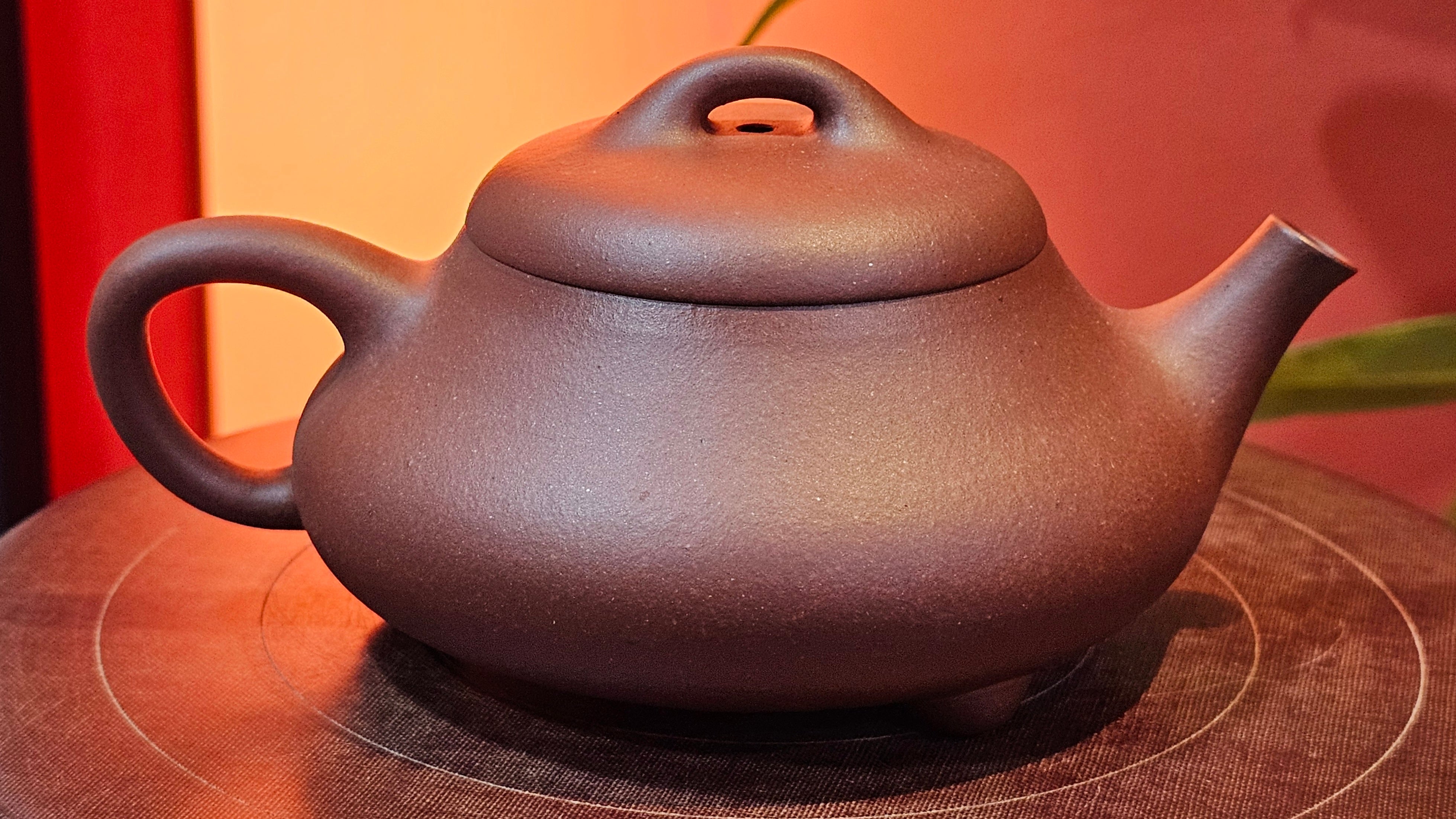 Jian Piao 见瓢, 186.6ml, Di Cao Qing Zi Ni 底槽青紫泥, by our Craftsman Li Qiu Lin 李秋林 ~!Congratulations to Mr A.A., 0617hrs!5th Oct 2025, Port Franks! Canada🇨🇦!