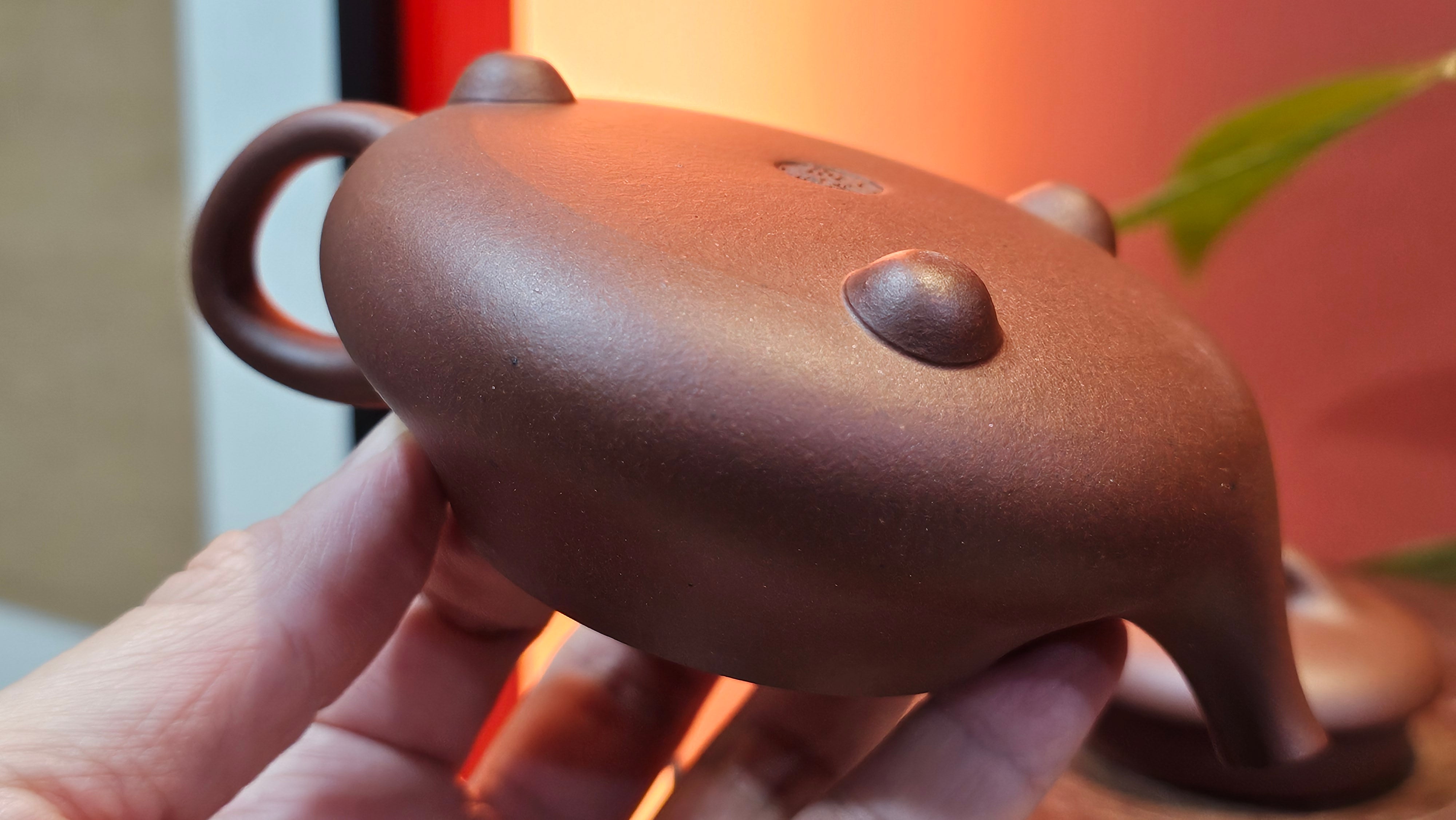 Jian Piao 见瓢, 186.6ml, Di Cao Qing Zi Ni 底槽青紫泥, by our Craftsman Li Qiu Lin 李秋林 ~!Congratulations to Mr A.A., 0617hrs!5th Oct 2025, Port Franks! Canada🇨🇦!