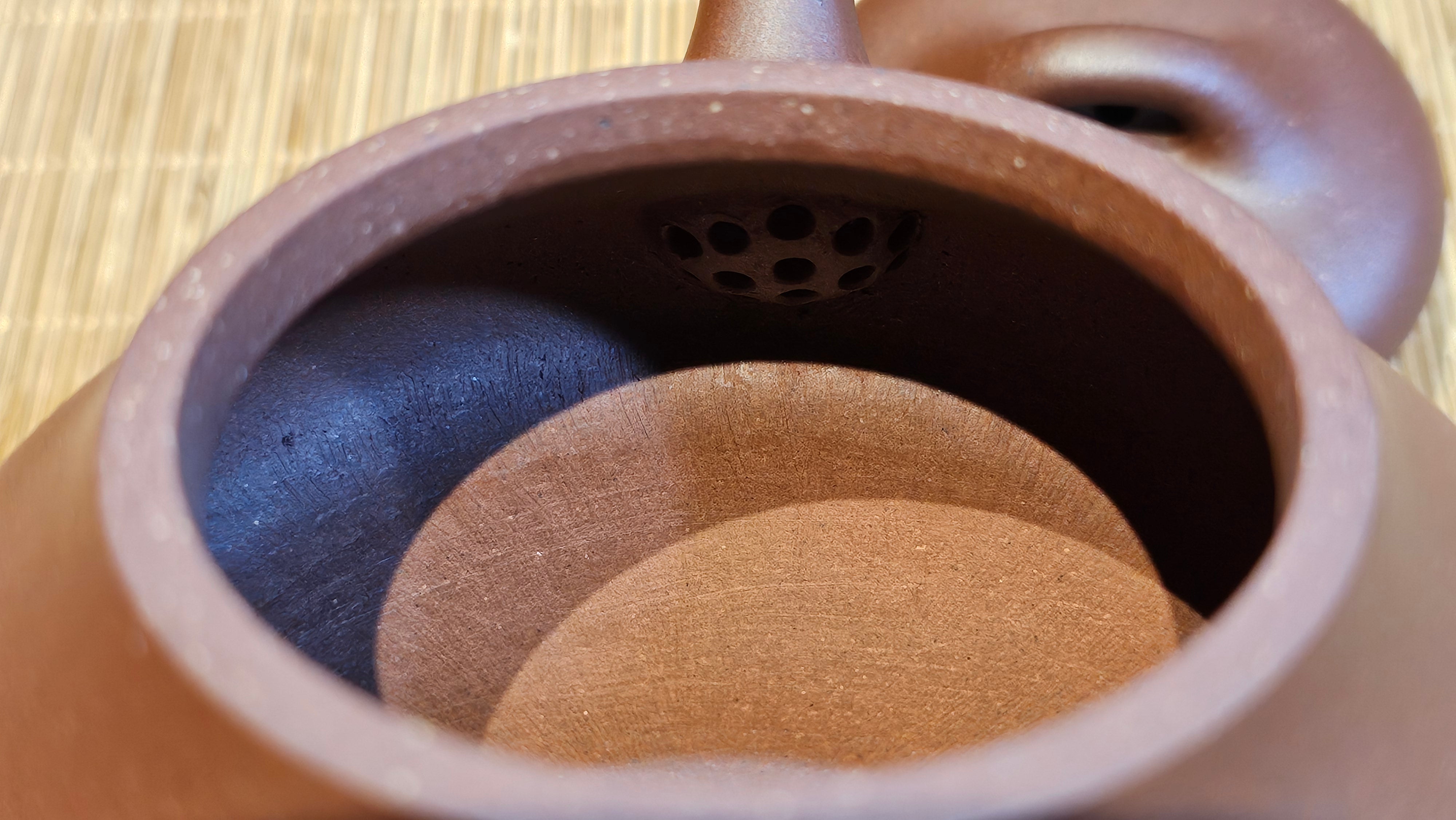 Jian Piao 见瓢, 186.6ml, Di Cao Qing Zi Ni 底槽青紫泥, by our Craftsman Li Qiu Lin 李秋林 ~!Congratulations to Mr A.A., 0617hrs!5th Oct 2025, Port Franks! Canada🇨🇦!