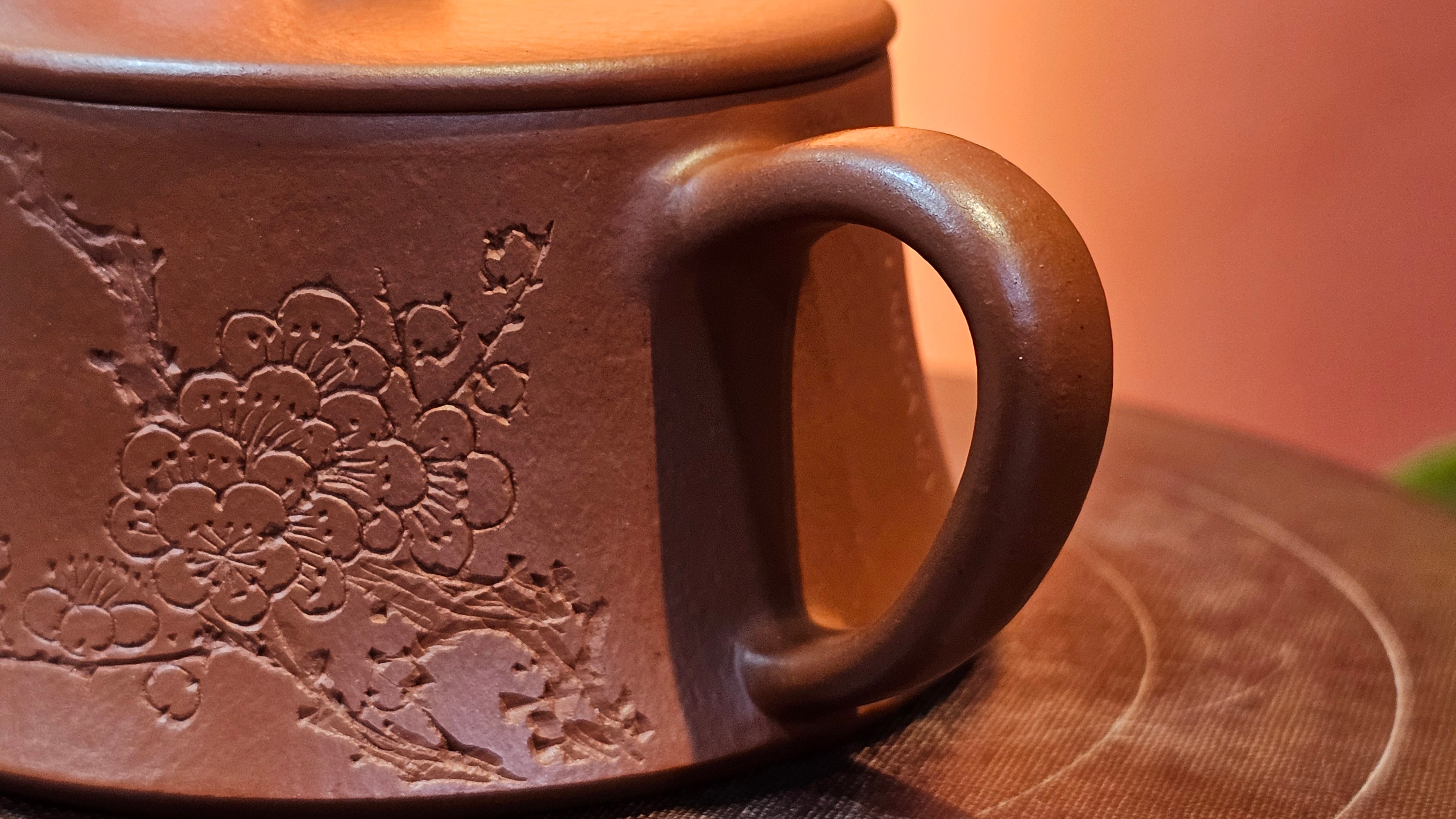 Yun Zhu 云柱 "Pillar of the Heavens", 140.6ml, Xiao Mei Yao Zhu Ni 小煤窑朱泥, by our Collaborative Craftsman Wang Hui 王慧 ~ "梅开五福" and Plum Blossoms Engraving by Craftsman Yi De Shu 一德书 ~ Congratulations to Mr M.S.! 1646hrs 6th August 2025, Southbury, CT!