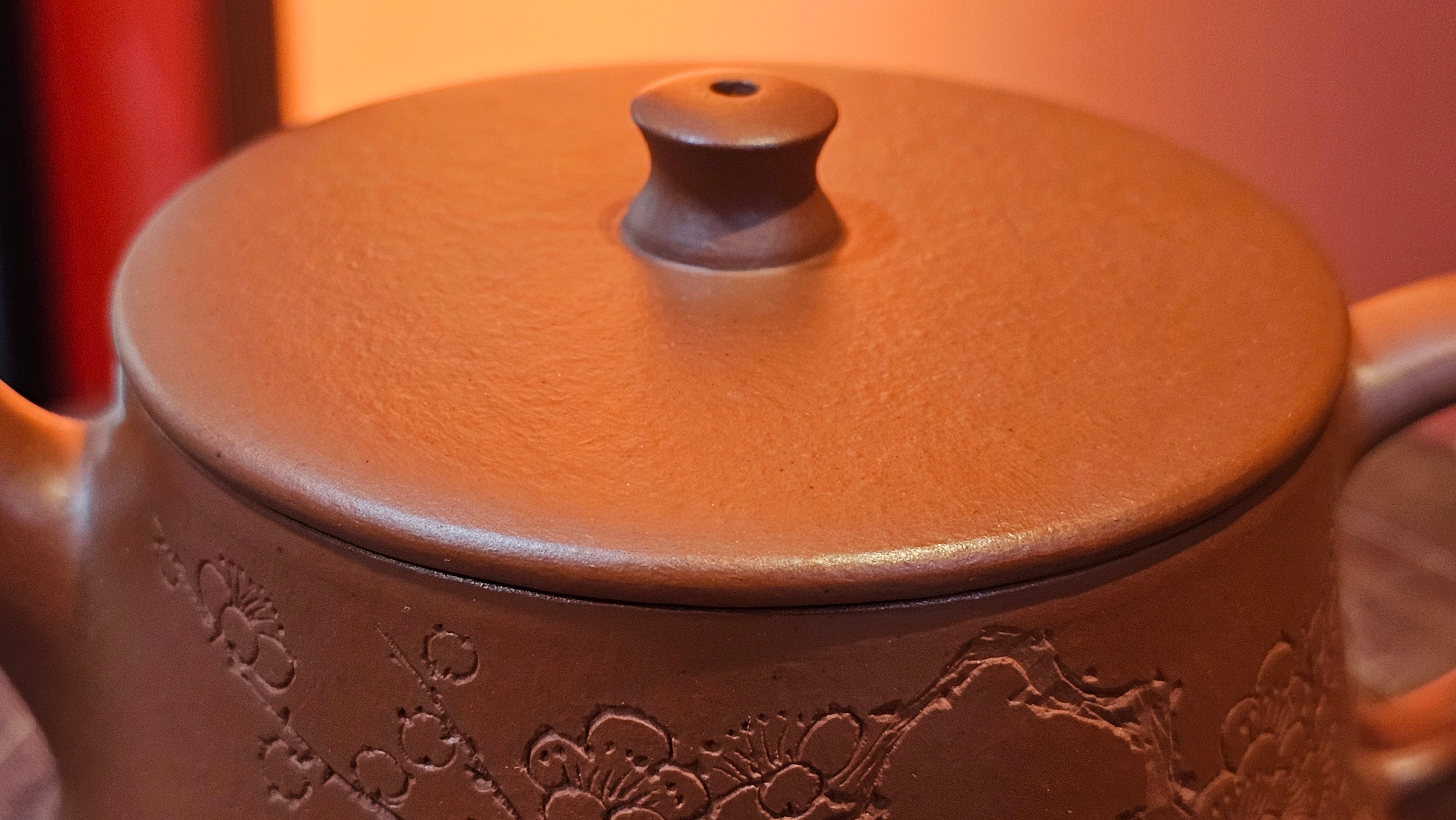 Yun Zhu 云柱 "Pillar of the Heavens", 140.6ml, Xiao Mei Yao Zhu Ni 小煤窑朱泥, by our Collaborative Craftsman Wang Hui 王慧 ~ "梅开五福" and Plum Blossoms Engraving by Craftsman Yi De Shu 一德书 ~ Congratulations to Mr M.S.! 1646hrs 6th August 2025, Southbury, CT!