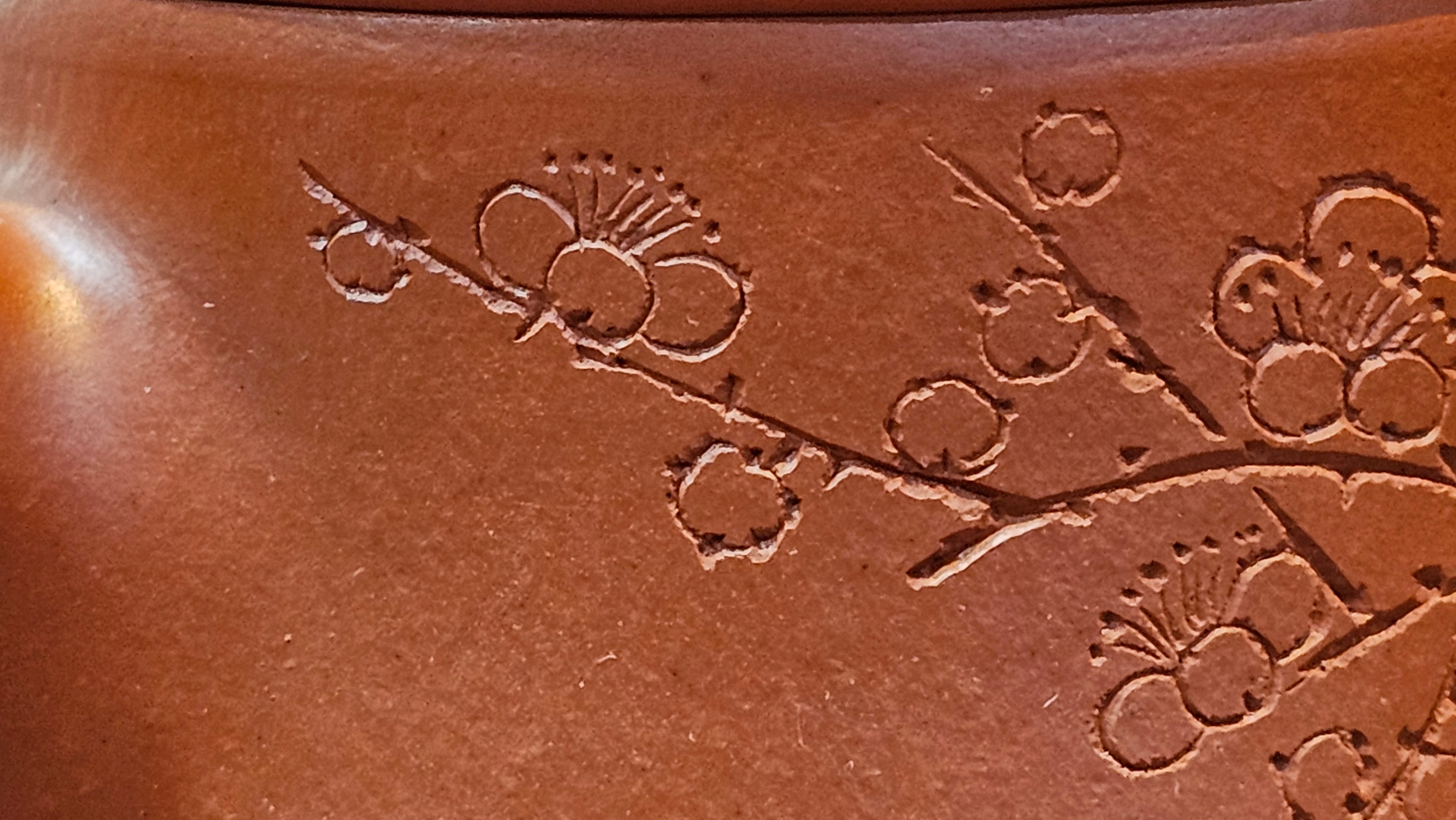 Yun Zhu 云柱 "Pillar of the Heavens", 140.6ml, Xiao Mei Yao Zhu Ni 小煤窑朱泥, by our Collaborative Craftsman Wang Hui 王慧 ~ "梅开五福" and Plum Blossoms Engraving by Craftsman Yi De Shu 一德书 ~ Congratulations to Mr M.S.! 1646hrs 6th August 2025, Southbury, CT!