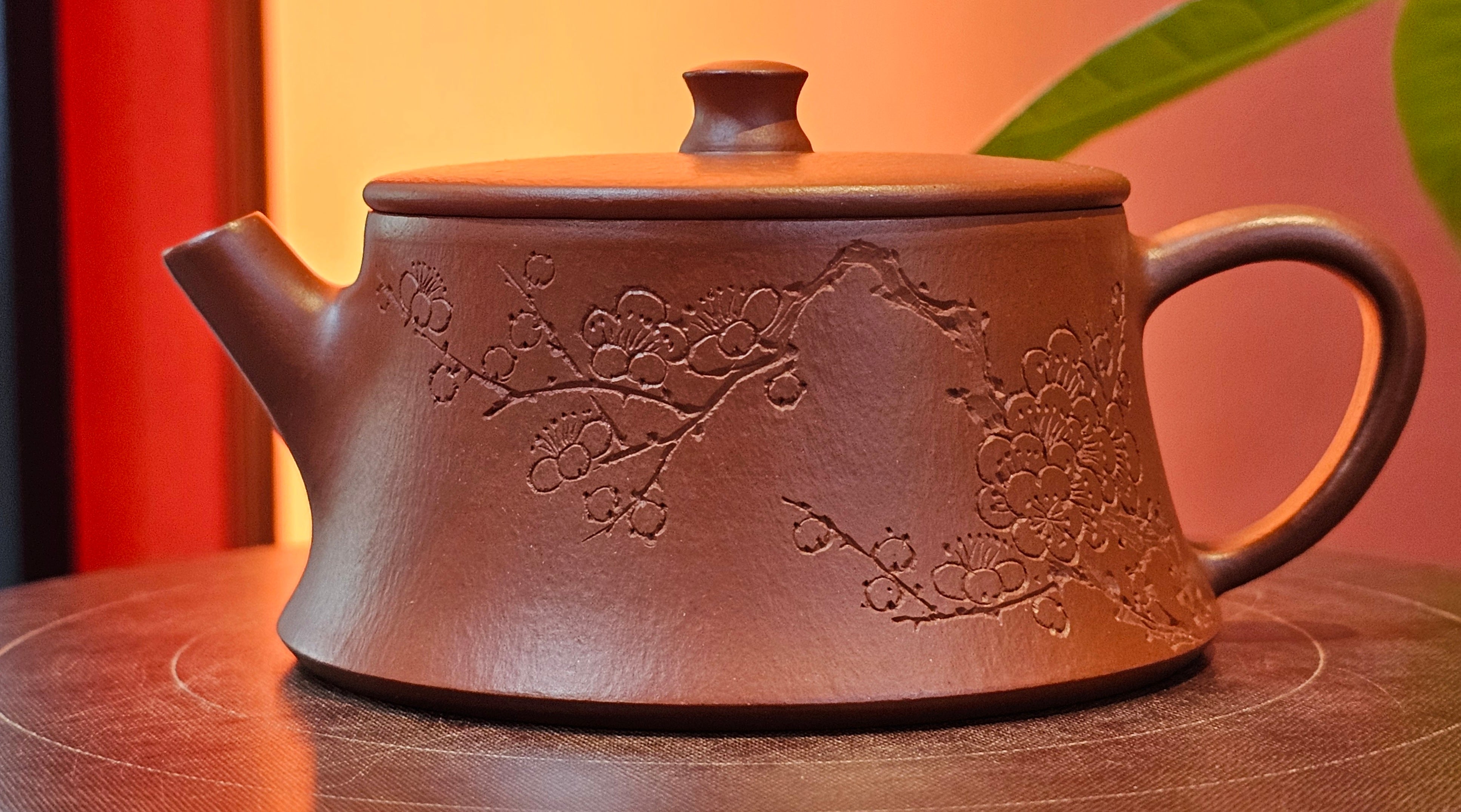 Yun Zhu 云柱 "Pillar of the Heavens", 140.6ml, Xiao Mei Yao Zhu Ni 小煤窑朱泥, by our Collaborative Craftsman Wang Hui 王慧 ~ "梅开五福" and Plum Blossoms Engraving by Craftsman Yi De Shu 一德书 ~ Congratulations to Mr M.S.! 1646hrs 6th August 2025, Southbury, CT!