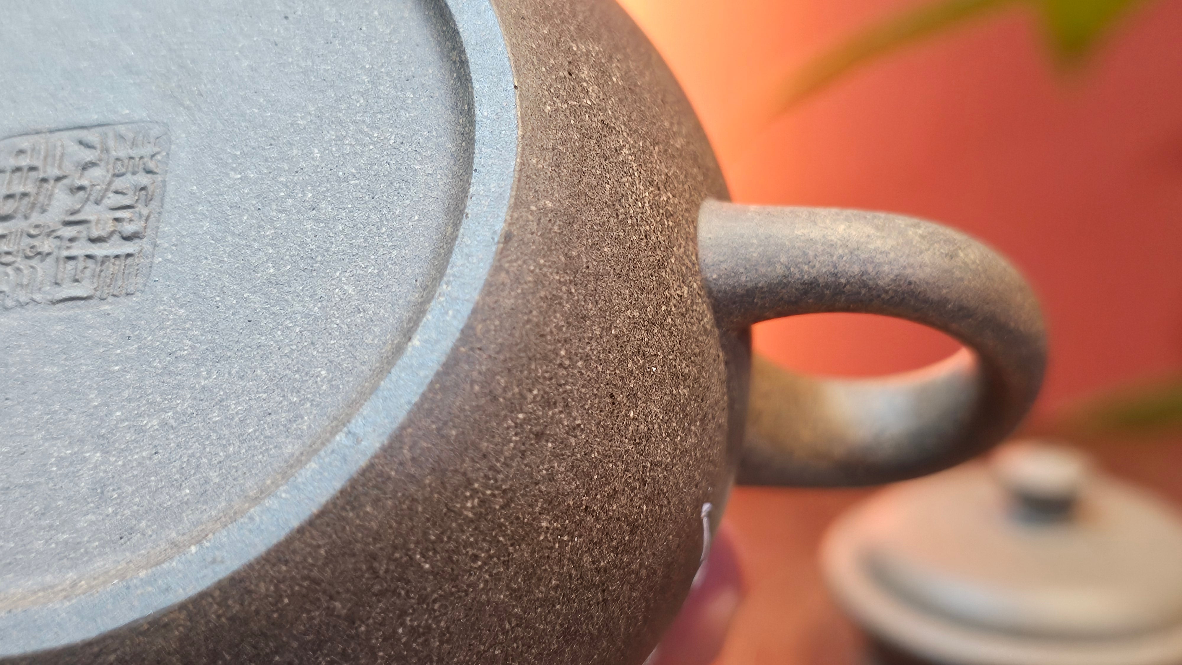 Wu Nian Hu《无念壶》, 162.8ml, Qing Hui Duan 青灰段泥, by our Craftsman Zhang Huan 张欢, Engraving by Craftsman Nan Shan Lao Ren 南山老人 ~ Congratulations!to Ms M.L., 0853hrs 6th August 2025, Phoenix, AZ!