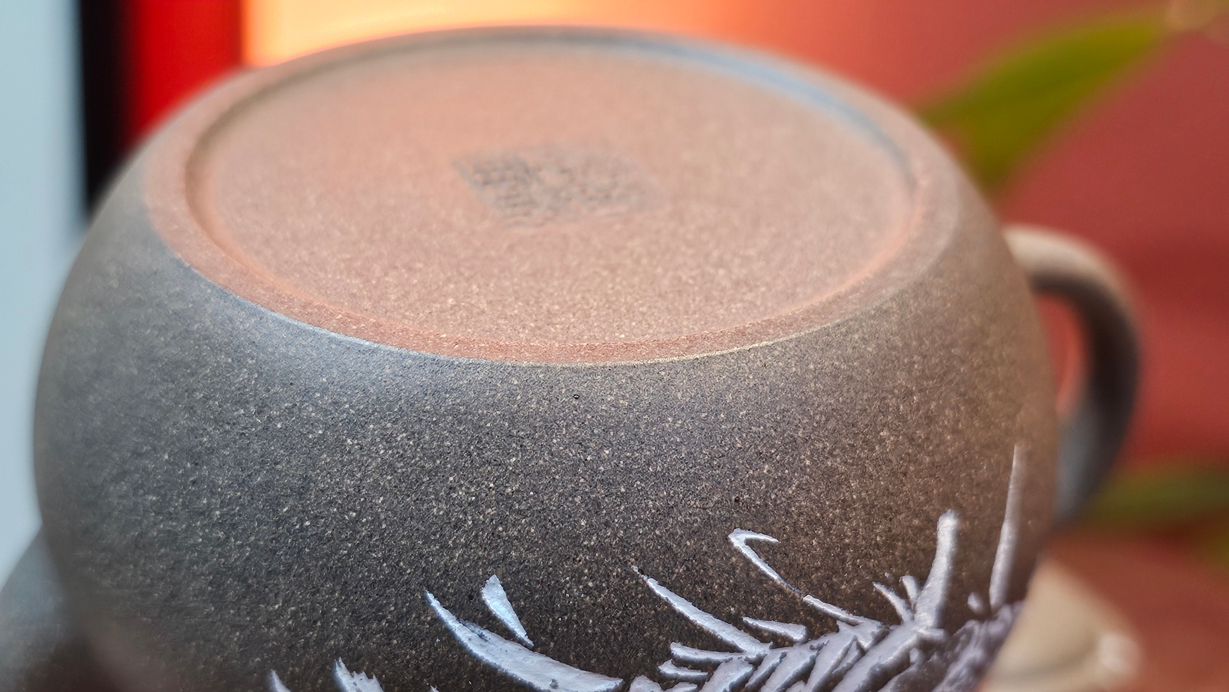 Wu Nian Hu《无念壶》, 162.8ml, Qing Hui Duan 青灰段泥, by our Craftsman Zhang Huan 张欢, Engraving by Craftsman Nan Shan Lao Ren 南山老人 ~ Congratulations!to Ms M.L., 0853hrs 6th August 2025, Phoenix, AZ!