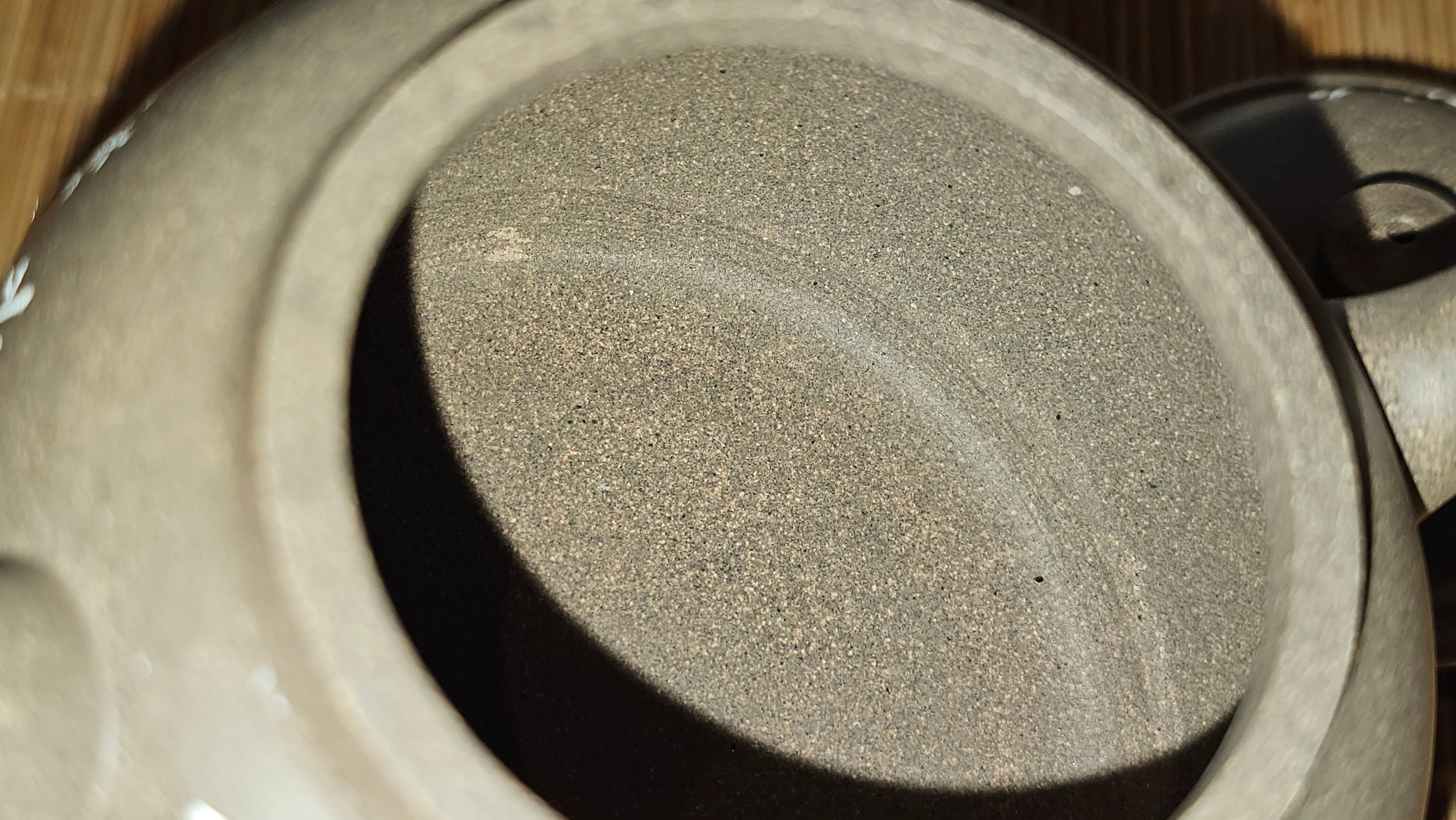 Wu Nian Hu《无念壶》, 162.8ml, Qing Hui Duan 青灰段泥, by our Craftsman Zhang Huan 张欢, Engraving by Craftsman Nan Shan Lao Ren 南山老人 ~ Congratulations!to Ms M.L., 0853hrs 6th August 2025, Phoenix, AZ!