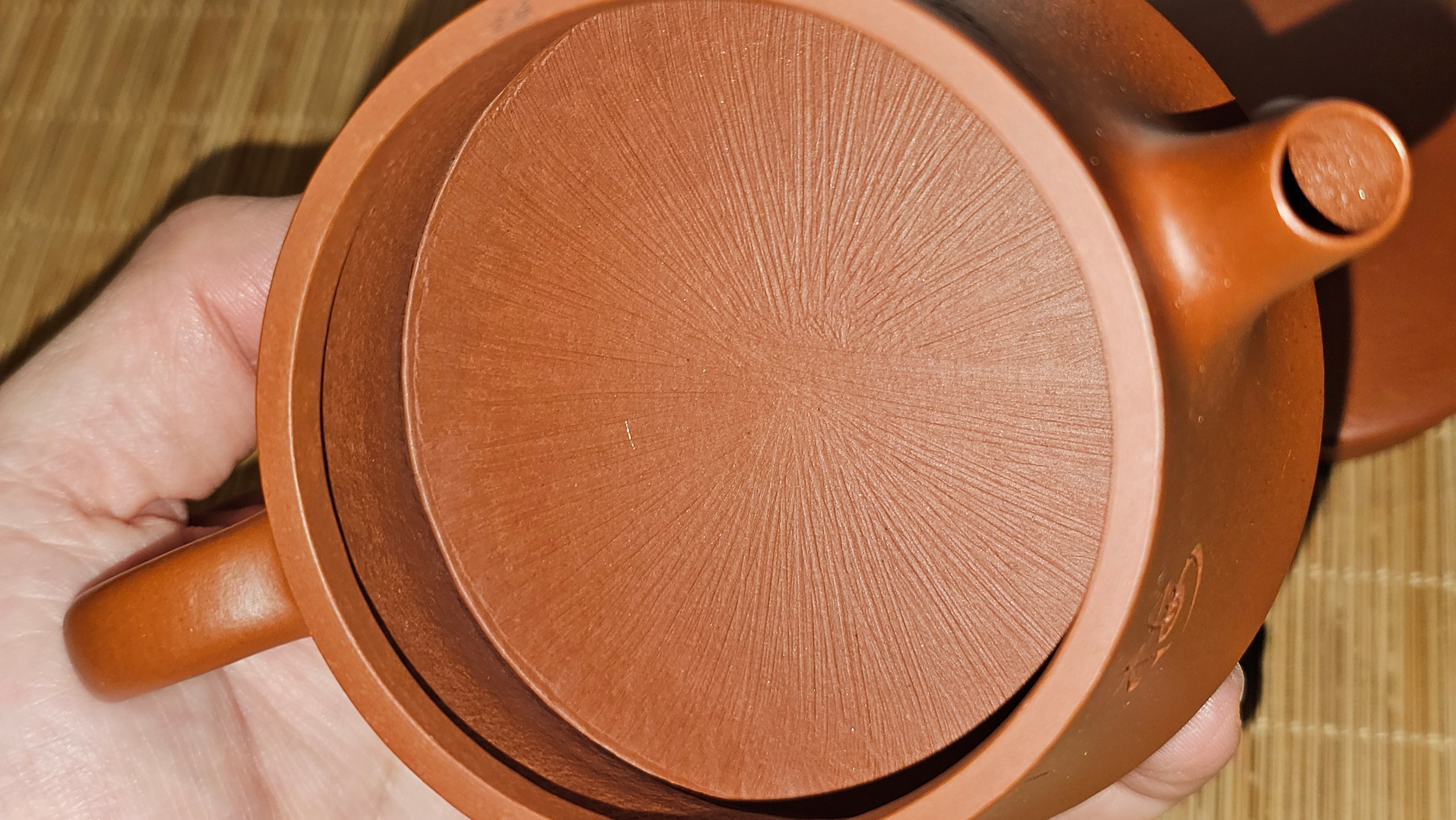 Yun Zhu 云柱 "Pillar of the Heavens", 140.6ml, Xiao Mei Yao Zhu Ni 小煤窑朱泥, by our Collaborative Craftsman Wang Hui 王慧 ~ "梅开五福" and Plum Blossoms Engraving by Craftsman Yi De Shu 一德书 ~ Congratulations to Mr M.S.! 1646hrs 6th August 2025, Southbury, CT!