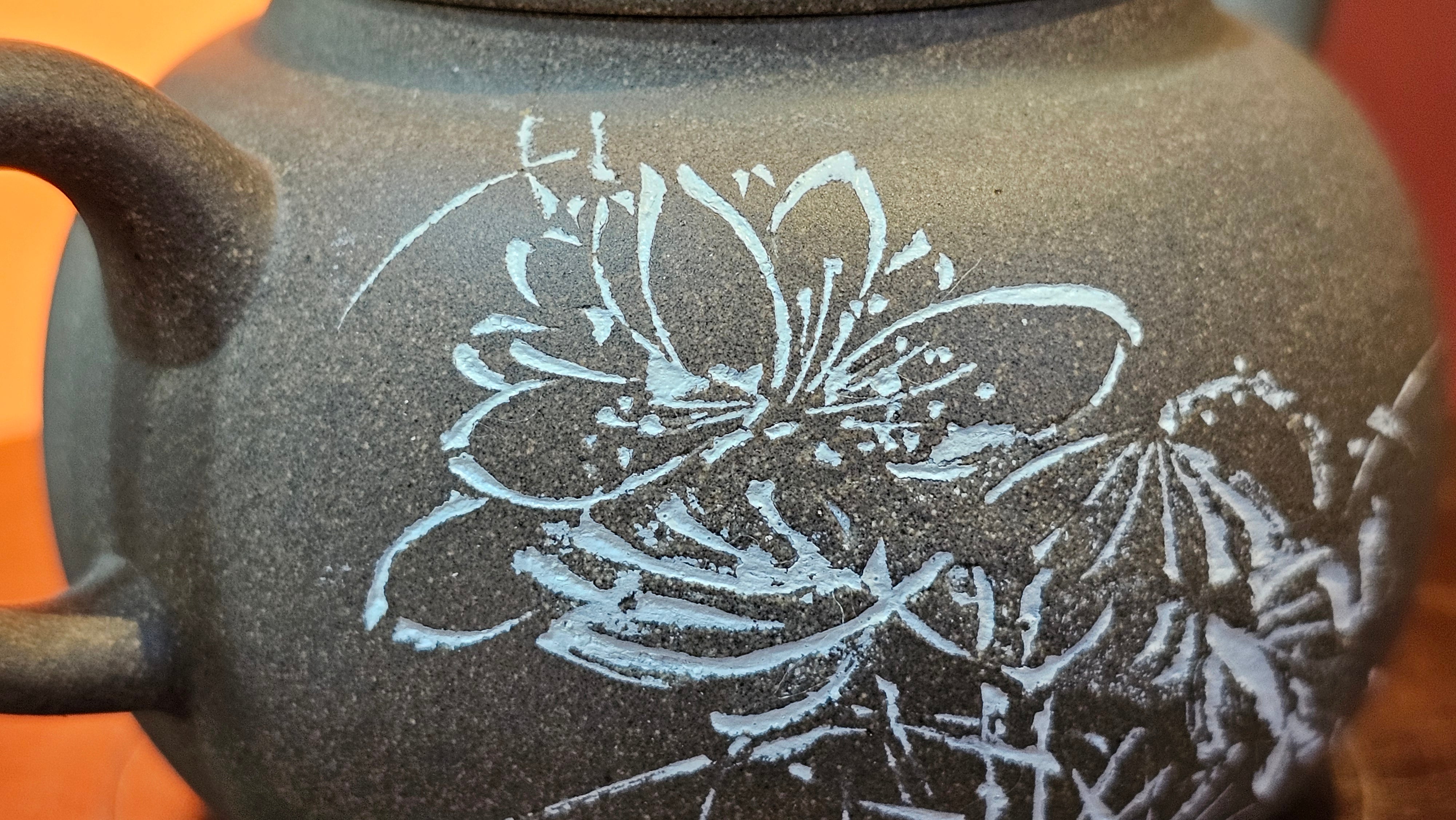 Wu Nian Hu《无念壶》, 161.6ml, Qing Hui Duan 青灰段泥, by our Craftsman Zhang Huan 张欢, Engraving by Craftsman Nan Shan Lao Ren 南山老人 ~ !Congratulations to Mr J.G.! 1041hrs 8th August 2025, Sydney, Australia🇦🇺.