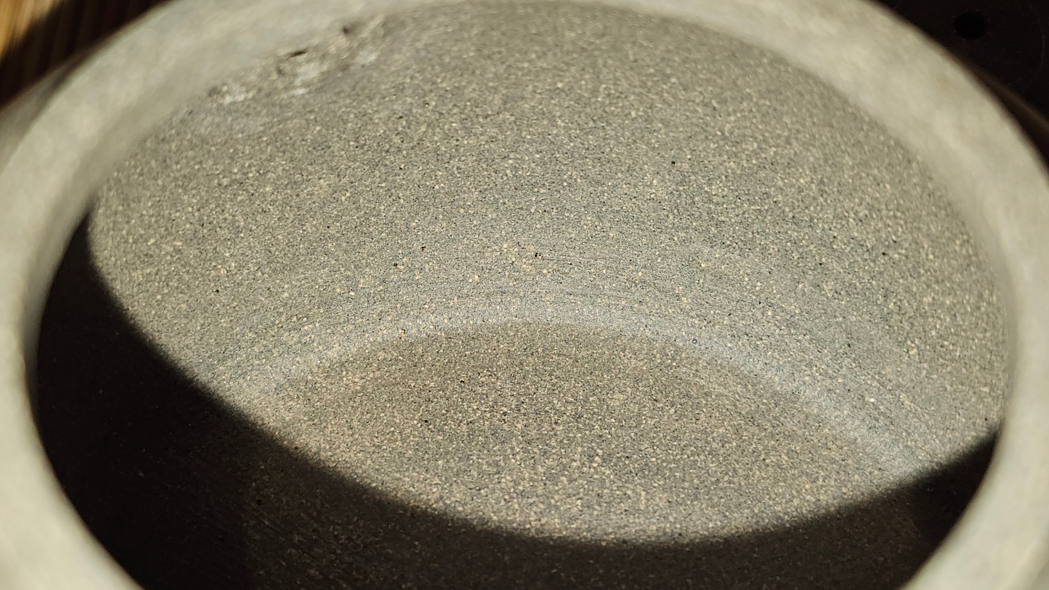 Wu Nian Hu《无念壶》, 161.6ml, Qing Hui Duan 青灰段泥, by our Craftsman Zhang Huan 张欢, Engraving by Craftsman Nan Shan Lao Ren 南山老人 ~ !Congratulations to Mr J.G.! 1041hrs 8th August 2025, Sydney, Australia🇦🇺.