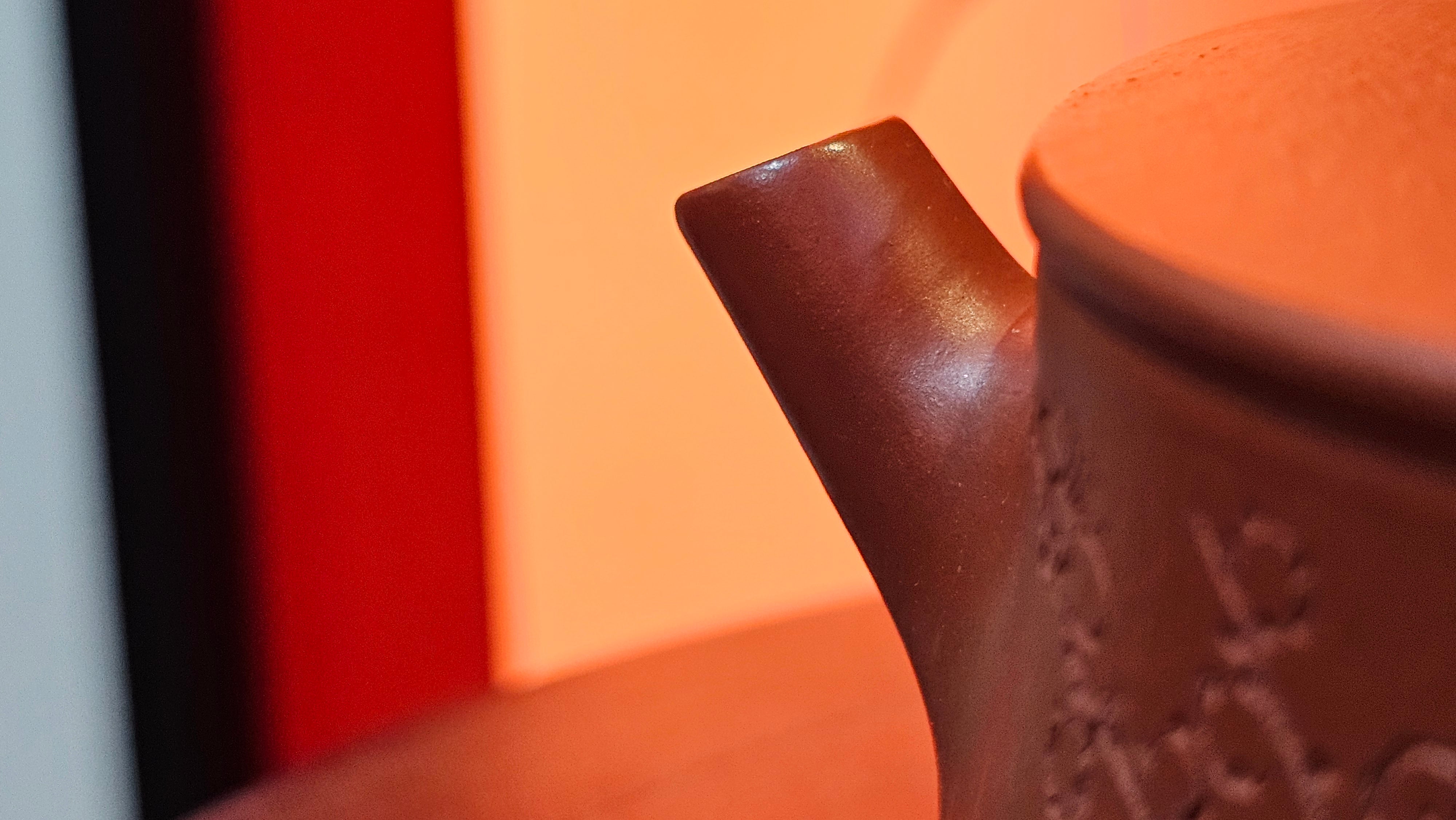 Yun Zhu 云柱 "Pillar of the Heavens", 138.1ml, Xiao Mei Yao Zhu Ni, by our Collaborative Craftsman Wang Hui 王慧 ~ "梅开五福" and Plum Blossoms Engraving by Craftsman Yi De Shu 一德书 ~ Congratulations to!Tea Sommr A.M., 1238hrs 16th August 2025, Padua, Italy🇮🇹!