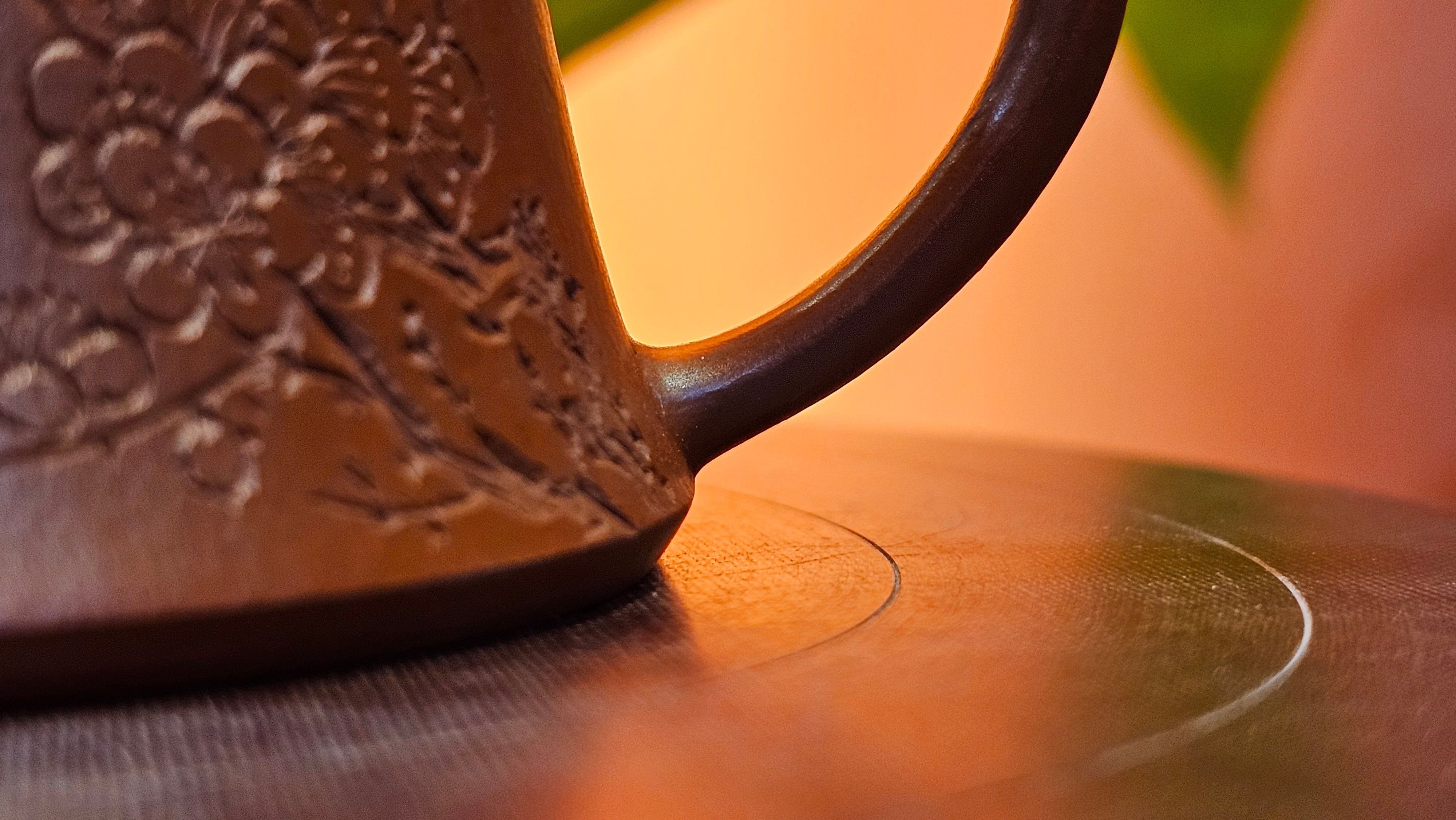 Yun Zhu 云柱 "Pillar of the Heavens", 138.1ml, Xiao Mei Yao Zhu Ni, by our Collaborative Craftsman Wang Hui 王慧 ~ "梅开五福" and Plum Blossoms Engraving by Craftsman Yi De Shu 一德书 ~ Congratulations to!Tea Sommr A.M., 1238hrs 16th August 2025, Padua, Italy🇮🇹!