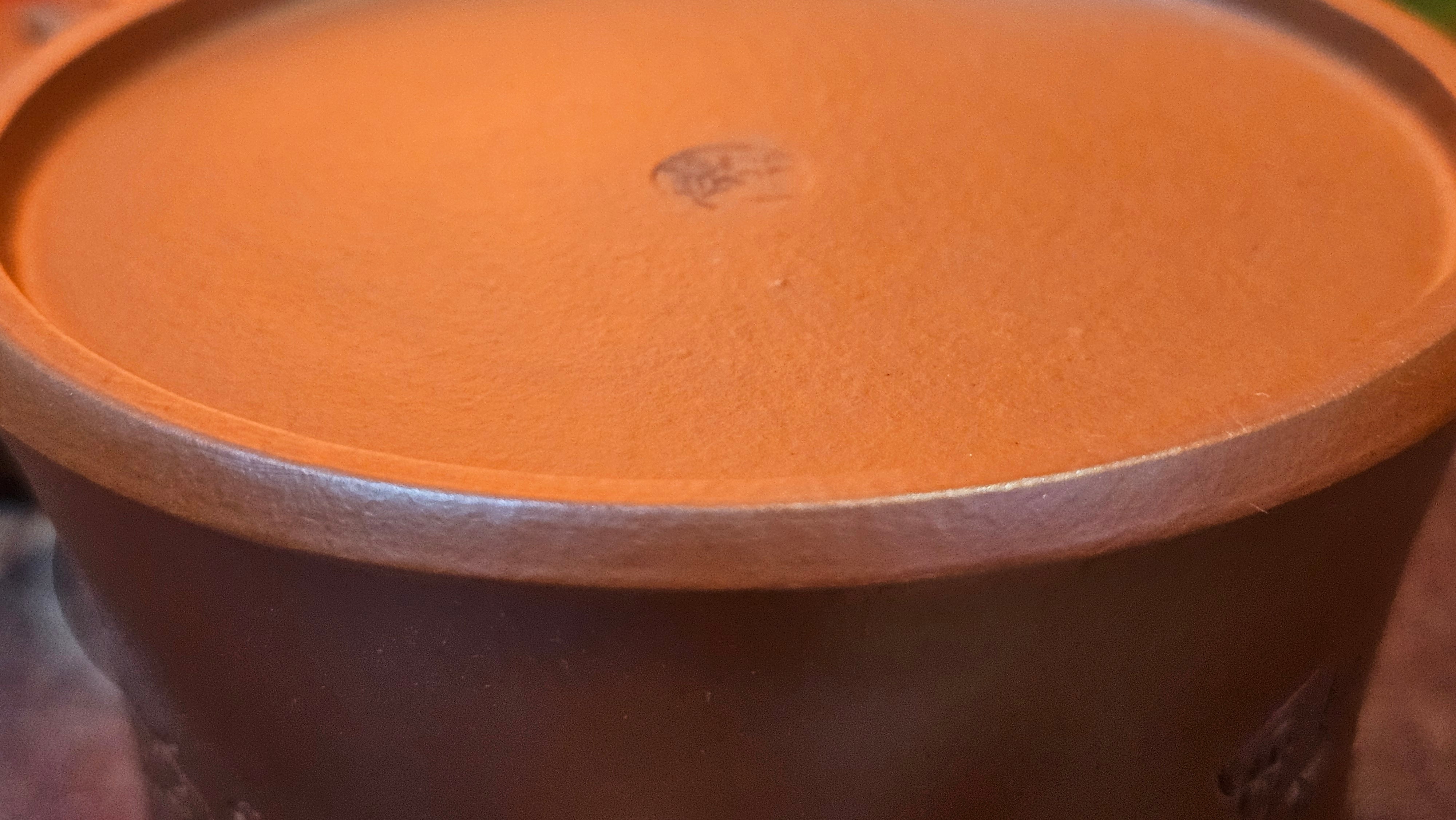 Yun Zhu 云柱 "Pillar of the Heavens", 138.1ml, Xiao Mei Yao Zhu Ni, by our Collaborative Craftsman Wang Hui 王慧 ~ "梅开五福" and Plum Blossoms Engraving by Craftsman Yi De Shu 一德书 ~ Congratulations to!Tea Sommr A.M., 1238hrs 16th August 2025, Padua, Italy🇮🇹!