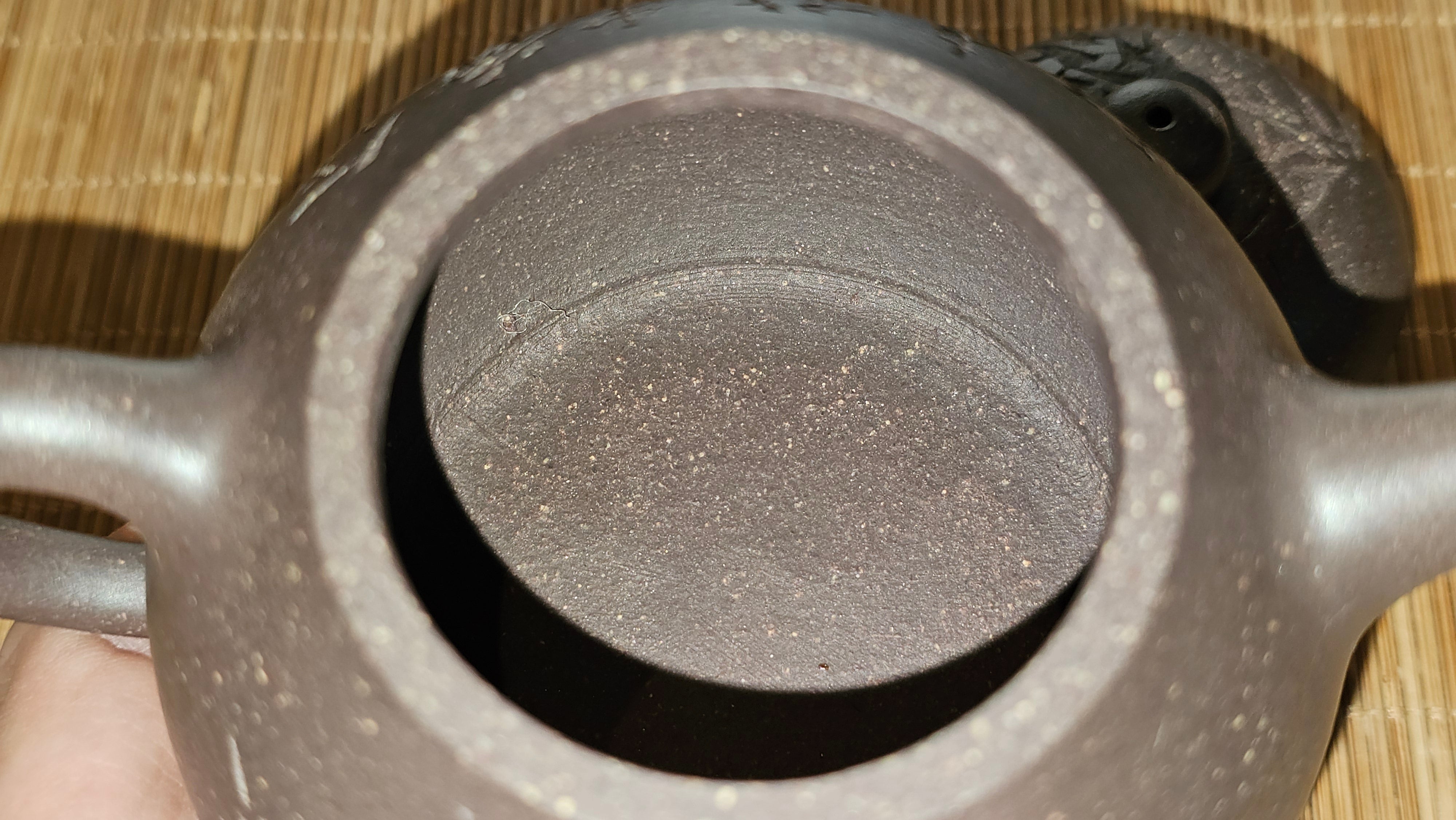 Du Zhi Hu《笃志壶》, 174.6ml, Hei Zi Ni 黑紫泥, by our Craftsman Zhang Huan 张欢, Calligraphy and Bamboo Engraving by Craftsman Yi Cheng 逸成 ~ Congratulations to Mr T.N.! 2229hrs 8th August 2025, Mississauga, Canada🇨🇦!