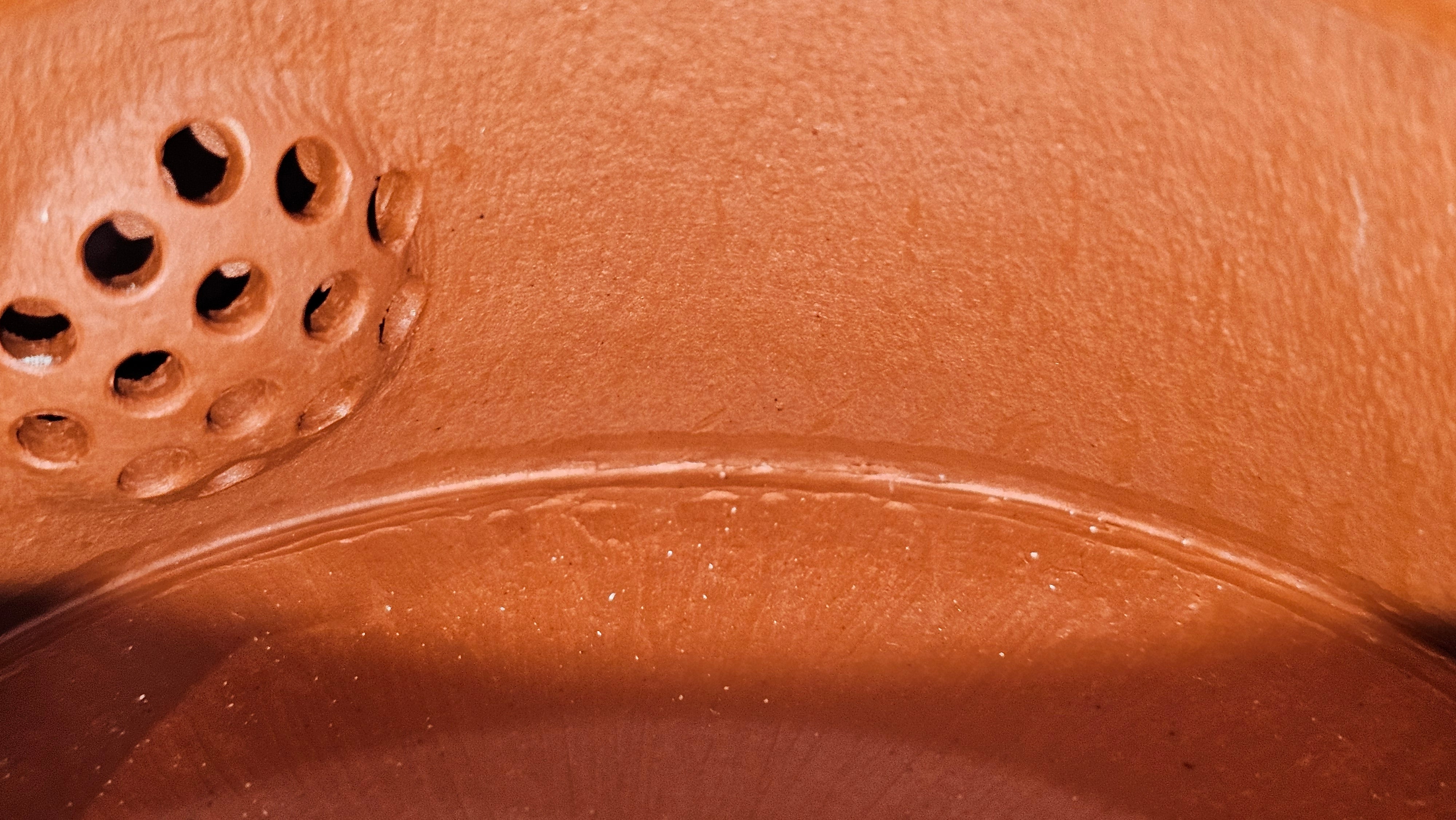 Yun Zhu 云柱 "Pillar of the Heavens", 138.1ml, Xiao Mei Yao Zhu Ni, by our Collaborative Craftsman Wang Hui 王慧 ~ "梅开五福" and Plum Blossoms Engraving by Craftsman Yi De Shu 一德书 ~ Congratulations to!Tea Sommr A.M., 1238hrs 16th August 2025, Padua, Italy🇮🇹!