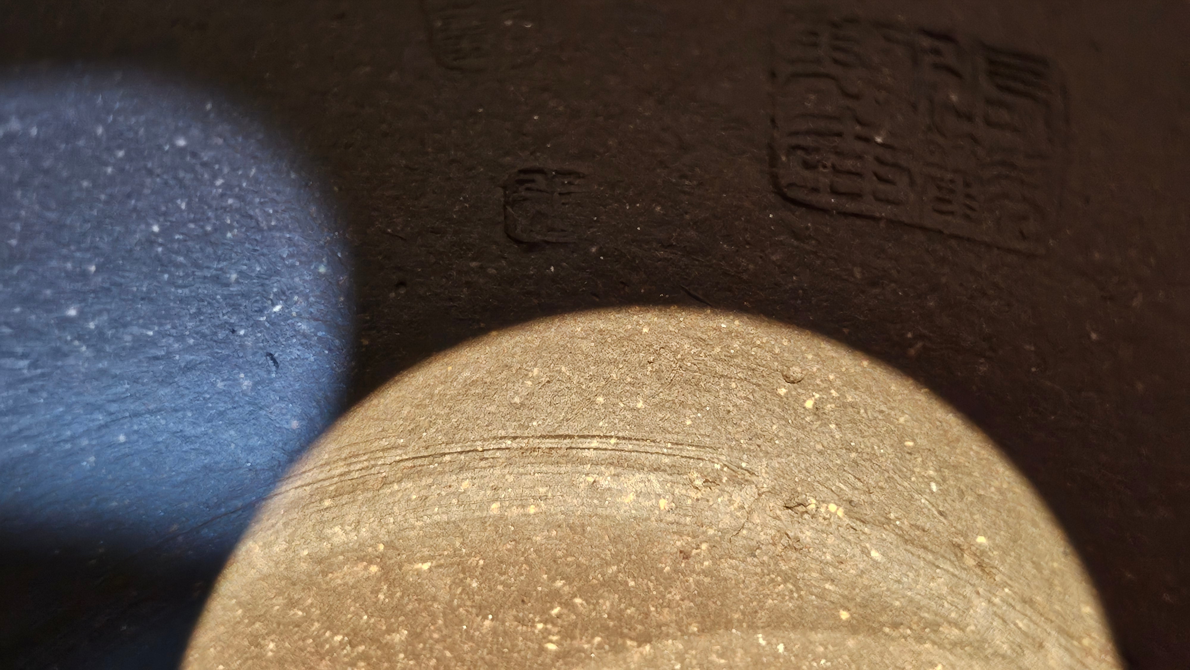 Du Zhi Hu《笃志壶》, 173.8ml, Hei Zi Ni 黑紫泥, by our Craftsman Zhang Huan 张欢, Calligraphy and Plum Blossoms Engraving by Craftsman Yi Cheng 逸成 ~!Congratulations to Ms J.C.! 0347hrs 9th August 2025, Los Angeles, CA.