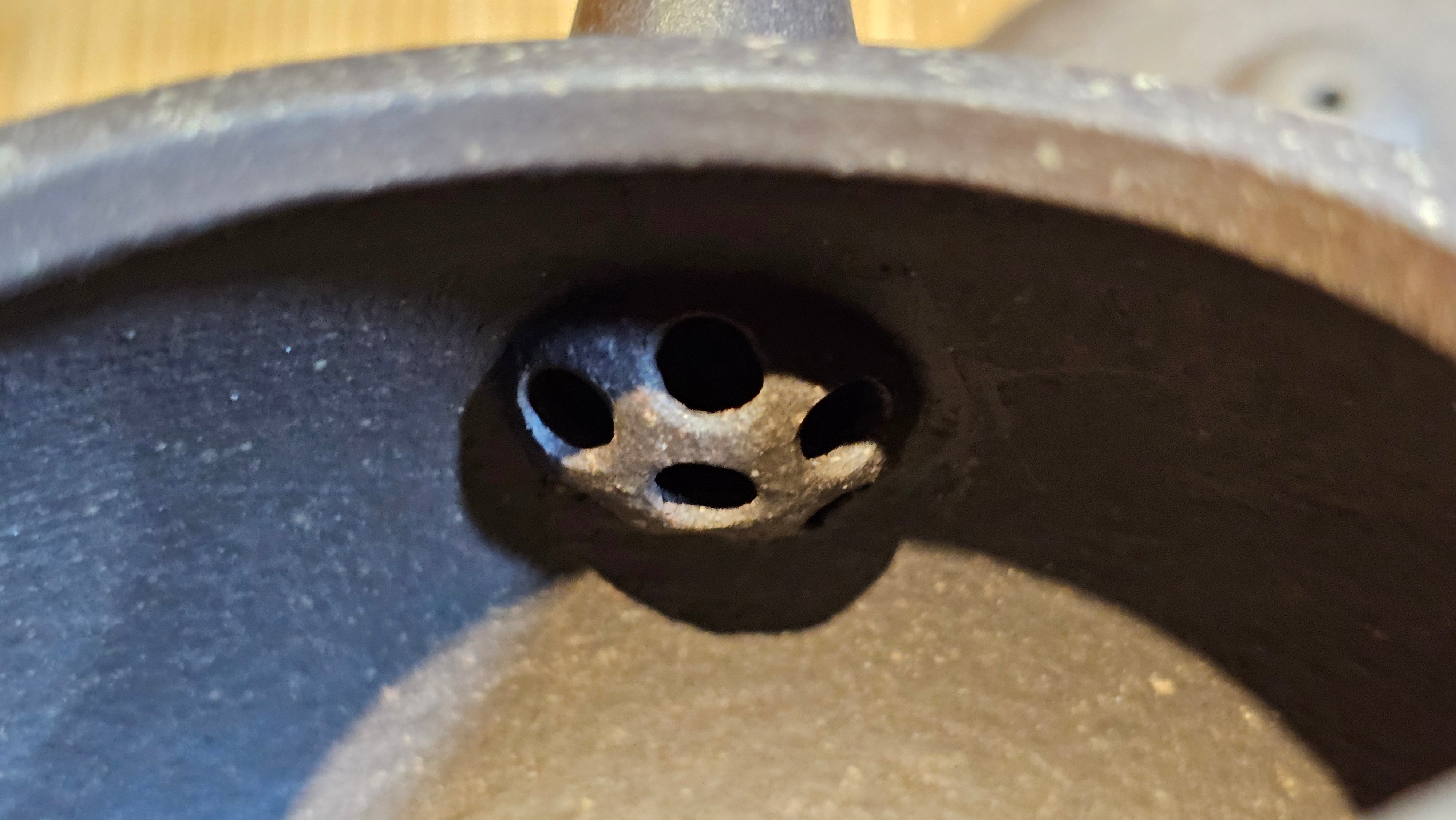 Du Zhi Hu《笃志壶》, 173.8ml, Hei Zi Ni 黑紫泥, by our Craftsman Zhang Huan 张欢, Calligraphy and Plum Blossoms Engraving by Craftsman Yi Cheng 逸成 ~!Congratulations to Ms J.C.! 0347hrs 9th August 2025, Los Angeles, CA.