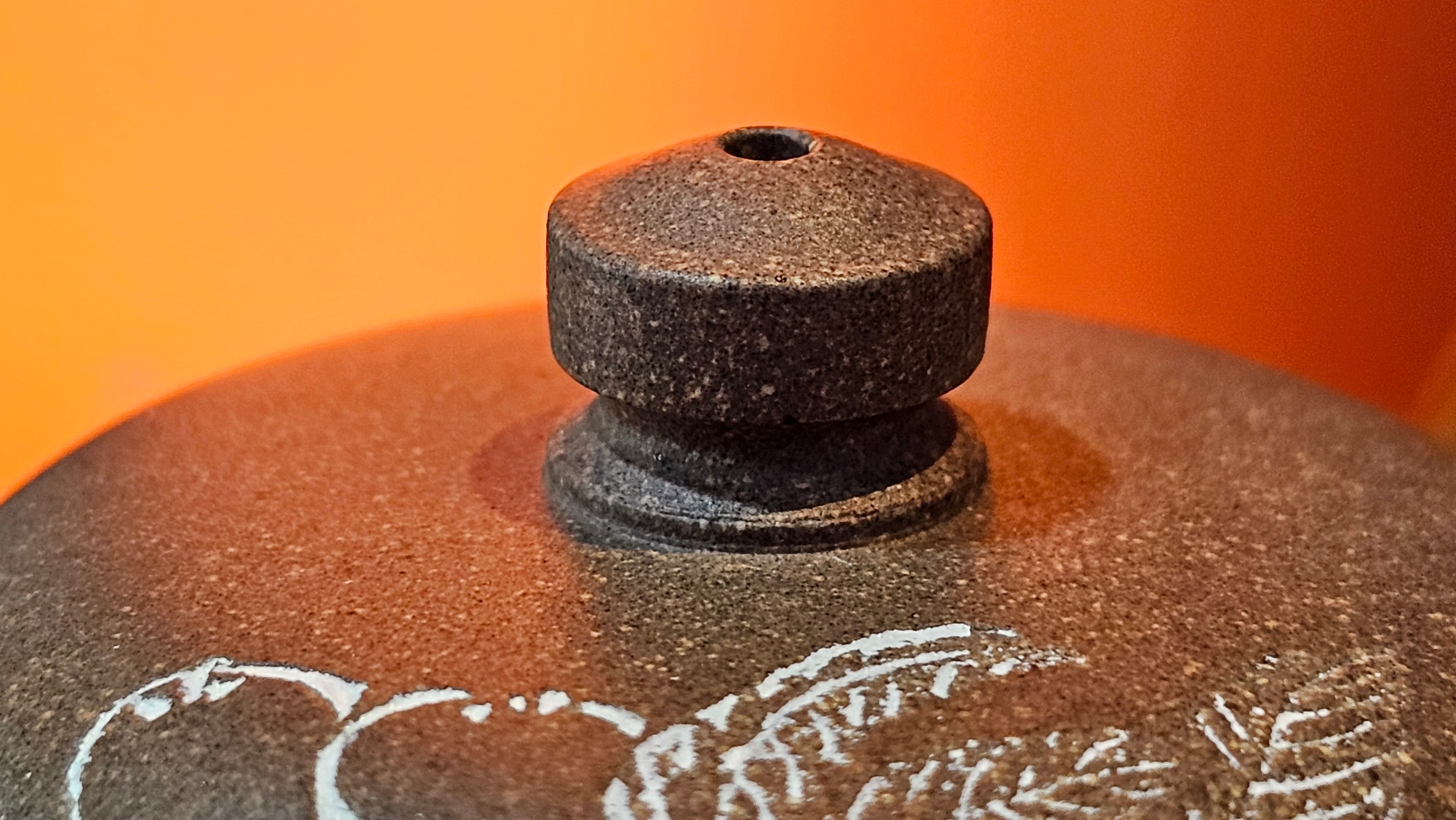 Wu Nian Hu《无念壶》, 160.6ml, Qing Hui Duan 青灰段泥, by our Craftsman Zhang Huan 张欢, Engraving by Craftsman Nan Shan Lao Ren 南山老人 ~ Congratulations to Mr T.N.! 0236hrs 10th August 2025, Mississauga! Canada🇨🇦!