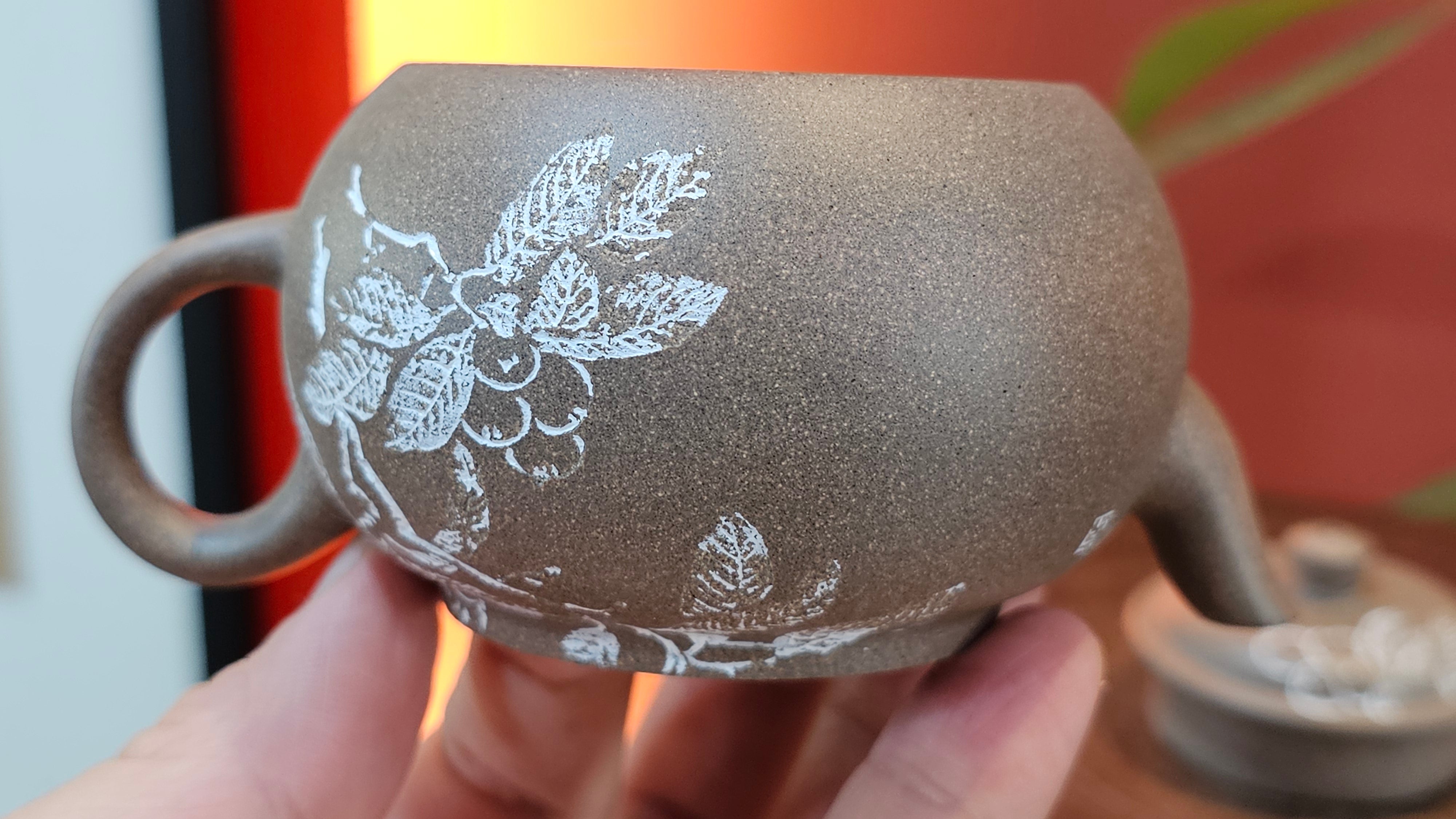 Wu Nian Hu《无念壶》, 160.6ml, Qing Hui Duan 青灰段泥, by our Craftsman Zhang Huan 张欢, Engraving by Craftsman Nan Shan Lao Ren 南山老人 ~ Congratulations to Mr T.N.! 0236hrs 10th August 2025, Mississauga! Canada🇨🇦!