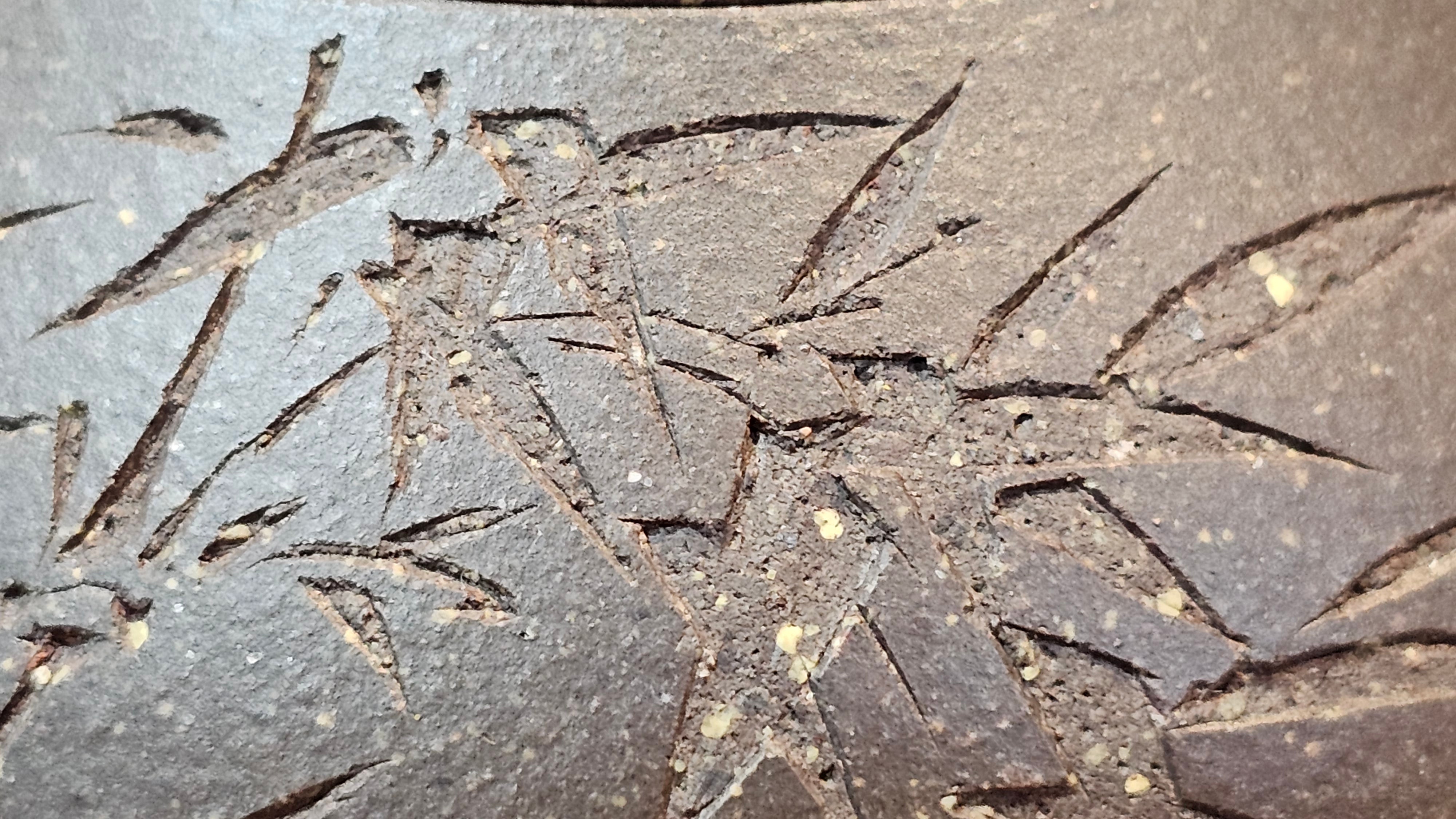 Du Zhi Hu《笃志壶》, 173.9ml, Hei Zi Ni 黑紫泥, by our Craftsman Zhang Huan 张欢, Calligraphy and Bamboos Engraving by Craftsman Yi Cheng 逸成。