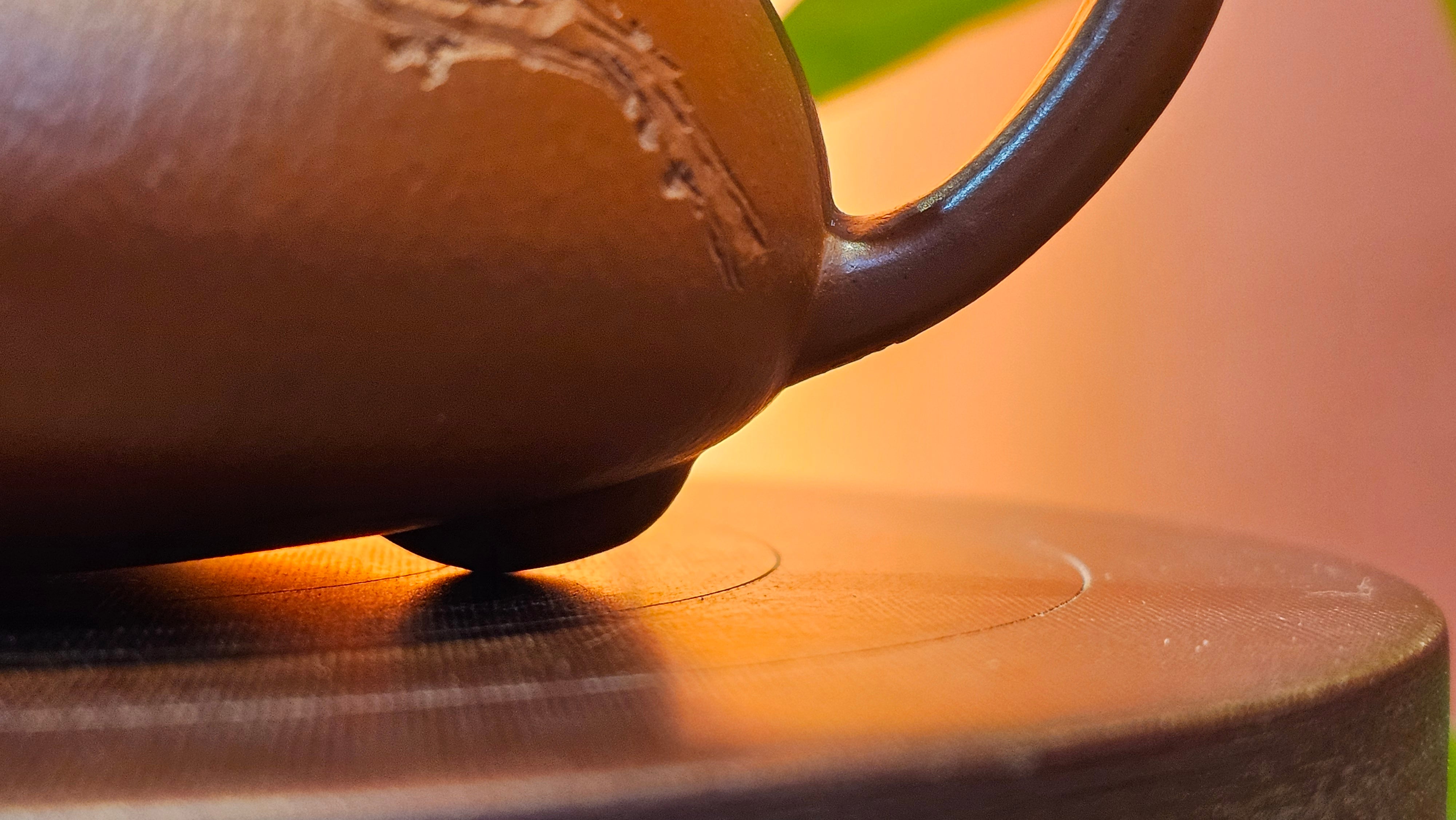 Jing Zhou Shi Piao 景舟石瓢, 276.3ml, Xiao Mei Yao Zhu Ni 小煤窑朱泥, by Craftsman Wang Xing 王兴; "暗香疏影" and Plum Blossoms Engraving by Craftsman Yi De Shu 一德书 ~!Congratulations to Prof A.G.! 0833hrs 10th August 2025! Long Beach, CA!