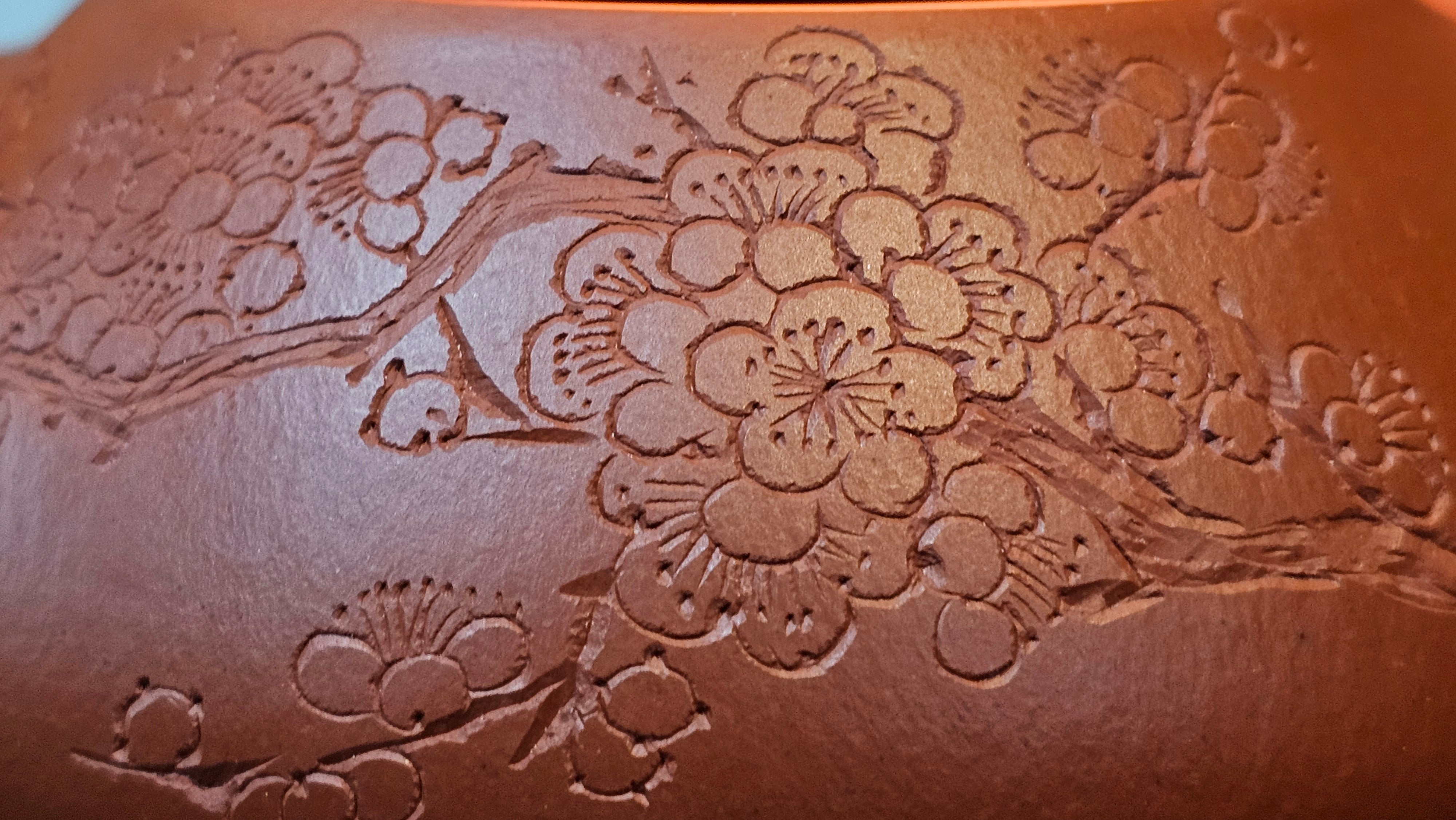 Jing Zhou Shi Piao 景舟石瓢, 276.3ml, Xiao Mei Yao Zhu Ni 小煤窑朱泥, by Craftsman Wang Xing 王兴; "暗香疏影" and Plum Blossoms Engraving by Craftsman Yi De Shu 一德书 ~!Congratulations to Prof A.G.! 0833hrs 10th August 2025! Long Beach, CA!