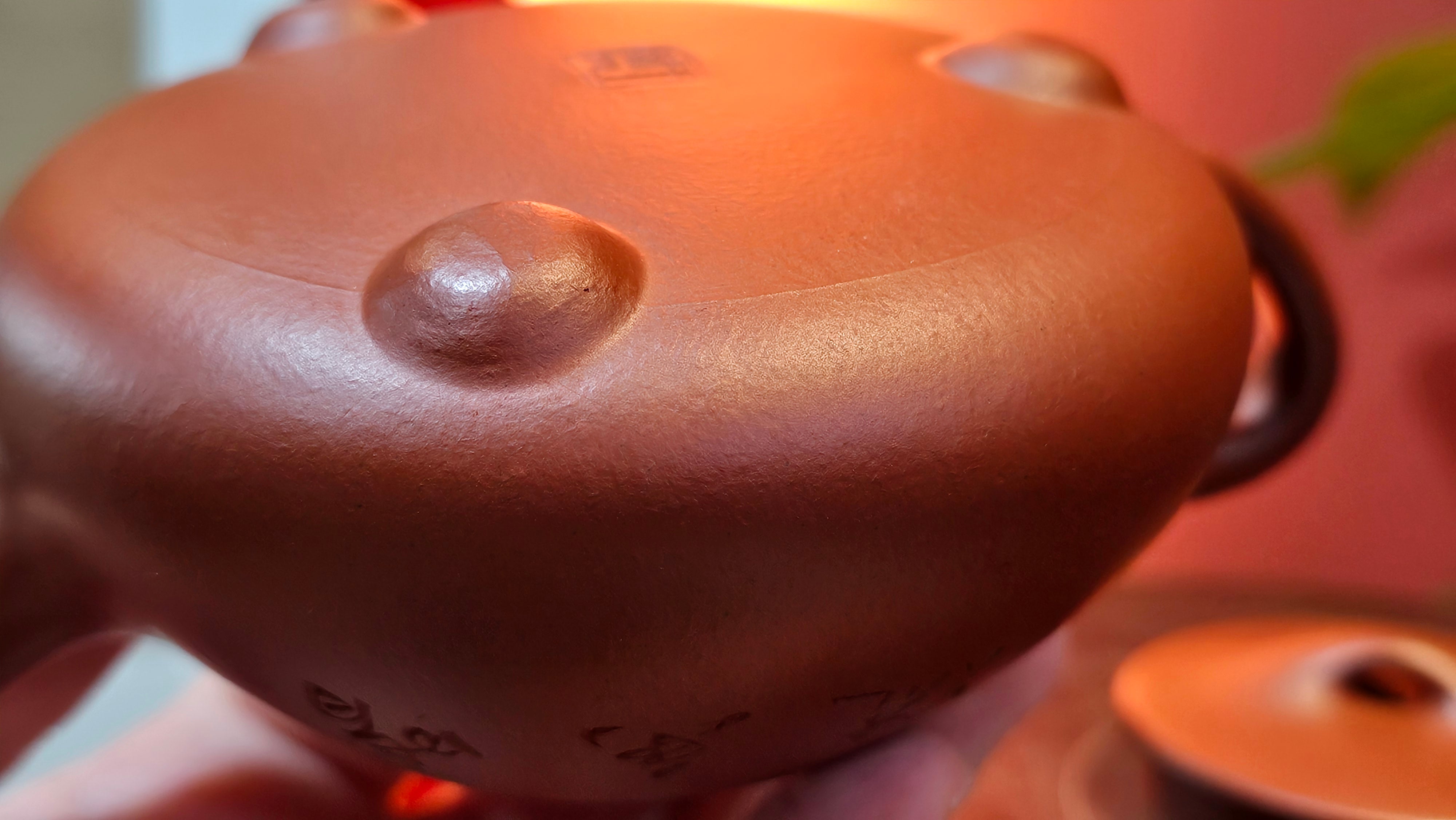 Jing Zhou Shi Piao 景舟石瓢, 276.3ml, Xiao Mei Yao Zhu Ni 小煤窑朱泥, by Craftsman Wang Xing 王兴; "暗香疏影" and Plum Blossoms Engraving by Craftsman Yi De Shu 一德书 ~!Congratulations to Prof A.G.! 0833hrs 10th August 2025! Long Beach, CA!