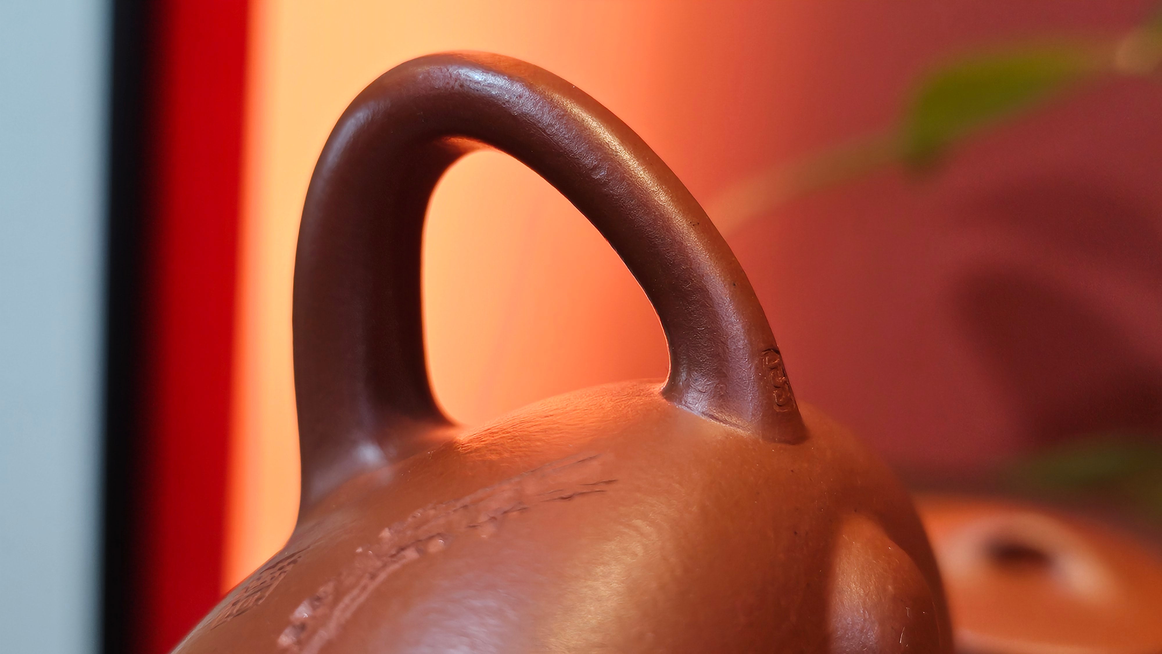 Jing Zhou Shi Piao 景舟石瓢, 276.3ml, Xiao Mei Yao Zhu Ni 小煤窑朱泥, by Craftsman Wang Xing 王兴; "暗香疏影" and Plum Blossoms Engraving by Craftsman Yi De Shu 一德书 ~!Congratulations to Prof A.G.! 0833hrs 10th August 2025! Long Beach, CA!