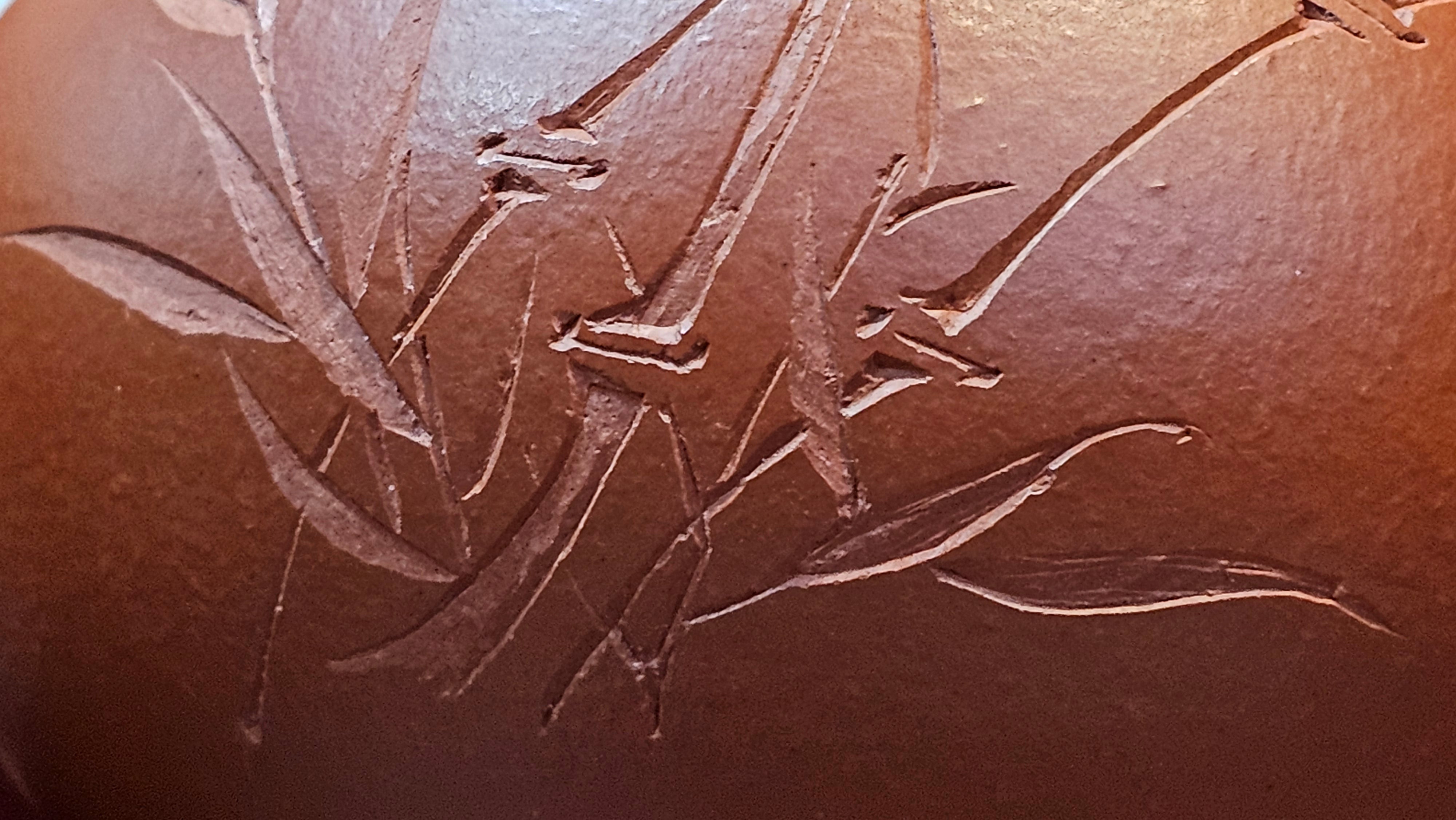 Li Xing 梨形, 169.3ml, Xiao Mei Yao Zhu Ni 小煤窑朱泥 by our Collaborative Craftsman Zhai Yi Yao 翟一耀, 梅花刻绘, Engraving of Bamboo and Calligraphy, by Craftsman Yi De Shu 一德书 ~ Congratulations to!Tea Sommr A.M., 1238hrs 16th August 2025, Padua! Italy🇮🇹!