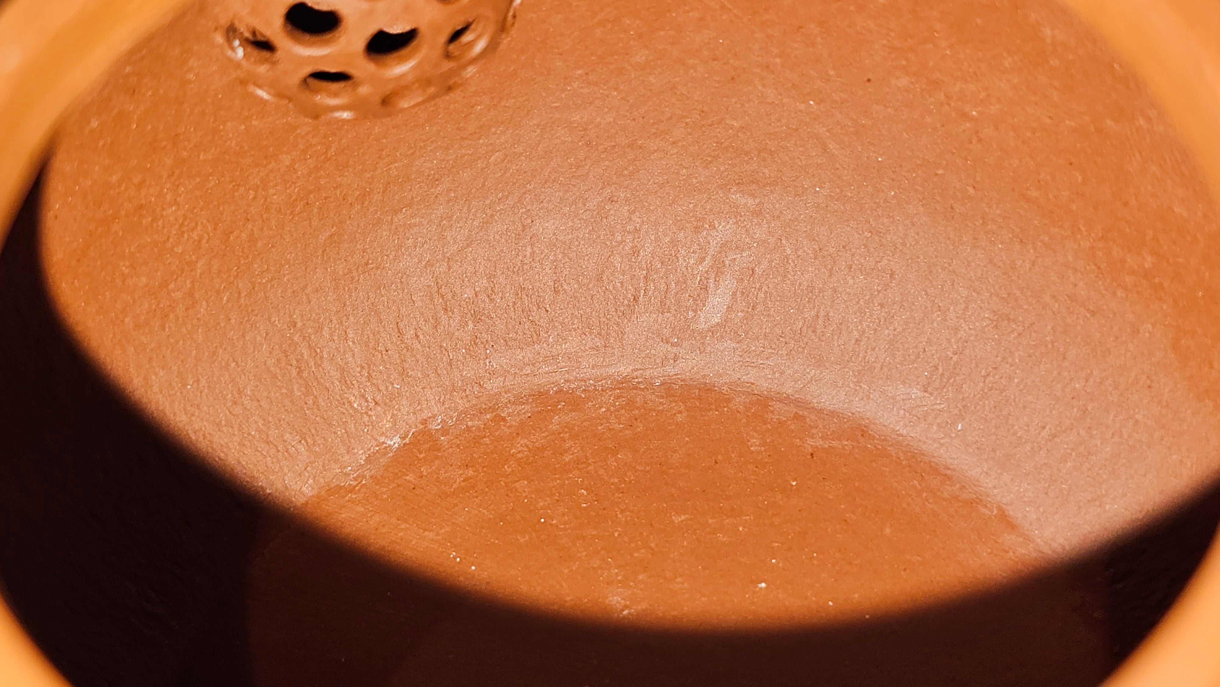 Li Xing 梨形, 169.3ml, Xiao Mei Yao Zhu Ni 小煤窑朱泥 by our Collaborative Craftsman Zhai Yi Yao 翟一耀, 梅花刻绘, Engraving of Bamboo and Calligraphy, by Craftsman Yi De Shu 一德书 ~ Congratulations to!Tea Sommr A.M., 1238hrs 16th August 2025, Padua! Italy🇮🇹!