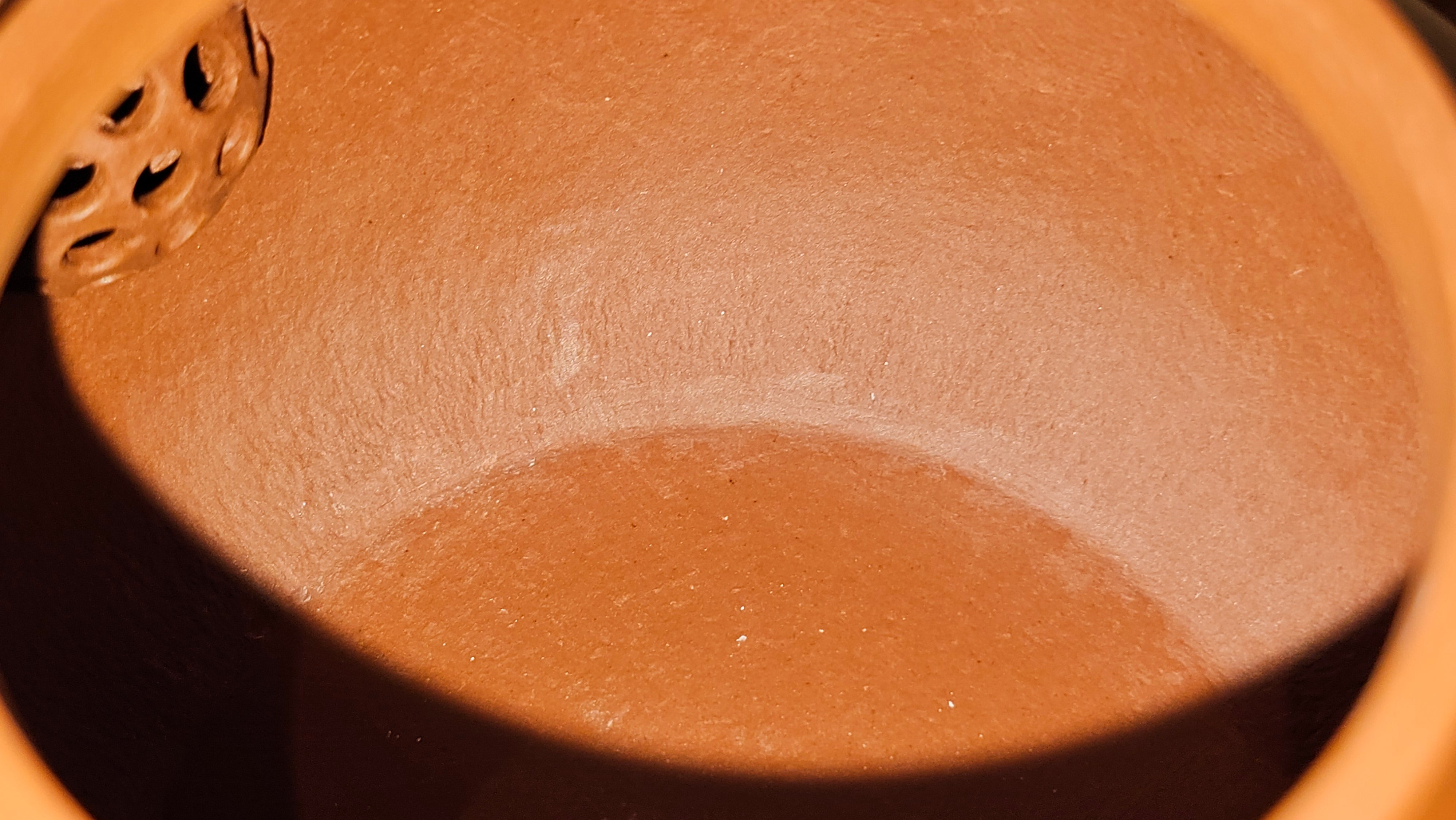 Li Xing 梨形, 169.3ml, Xiao Mei Yao Zhu Ni 小煤窑朱泥 by our Collaborative Craftsman Zhai Yi Yao 翟一耀, 梅花刻绘, Engraving of Bamboo and Calligraphy, by Craftsman Yi De Shu 一德书 ~ Congratulations to!Tea Sommr A.M., 1238hrs 16th August 2025, Padua! Italy🇮🇹!