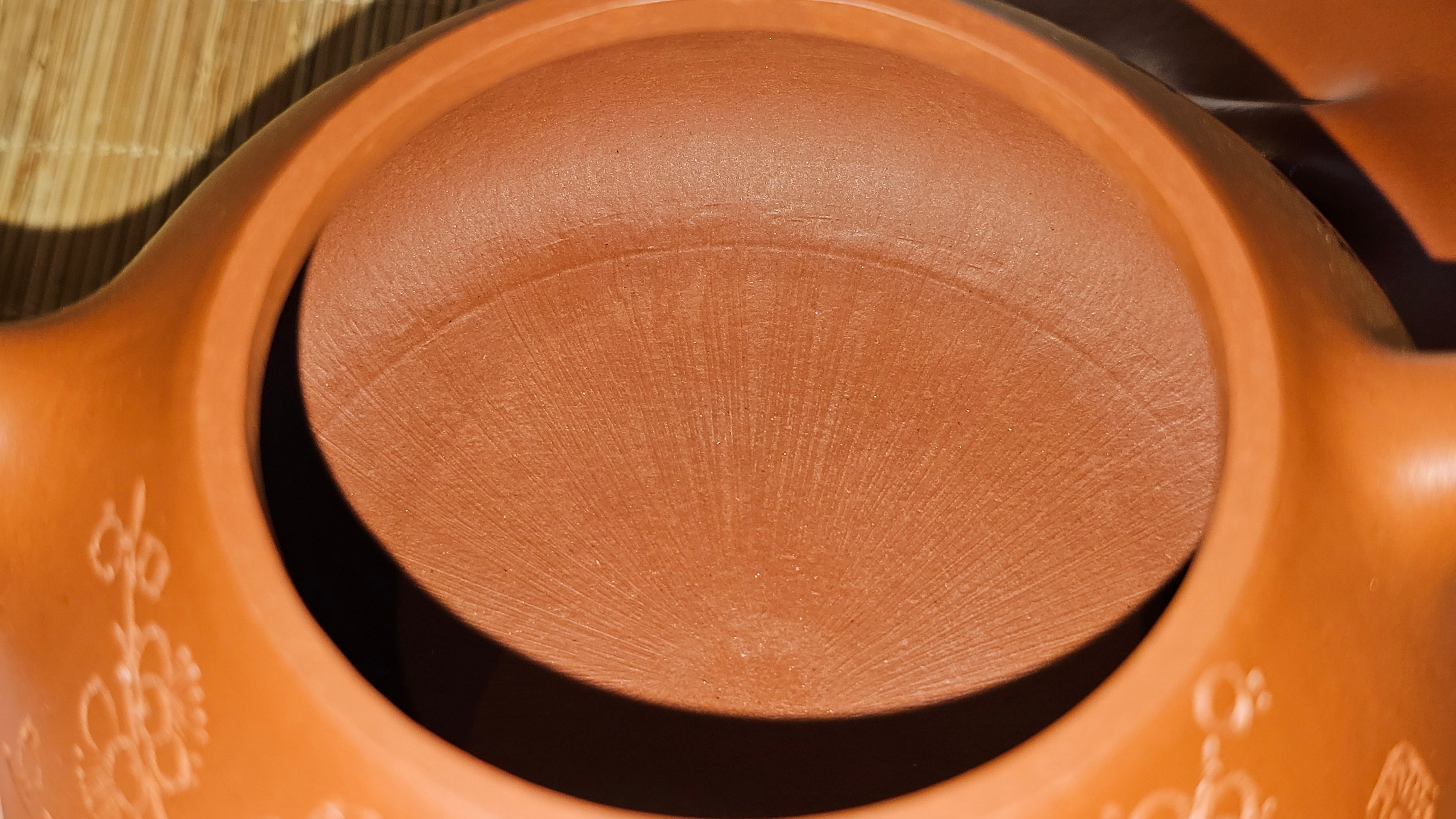 Jing Zhou Shi Piao 景舟石瓢, 276.3ml, Xiao Mei Yao Zhu Ni 小煤窑朱泥, by Craftsman Wang Xing 王兴; "暗香疏影" and Plum Blossoms Engraving by Craftsman Yi De Shu 一德书 ~!Congratulations to Prof A.G.! 0833hrs 10th August 2025! Long Beach, CA!