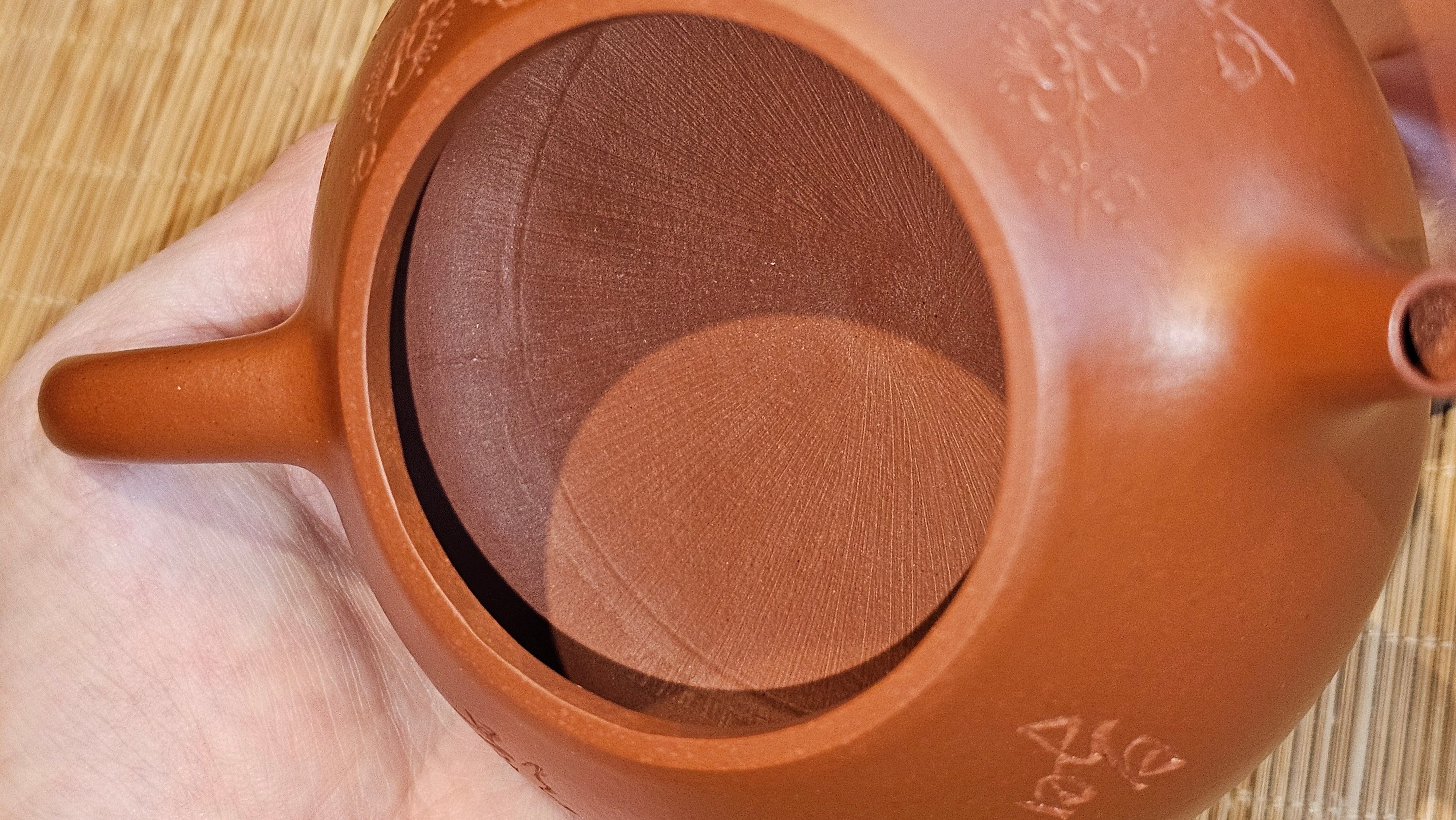 Jing Zhou Shi Piao 景舟石瓢, 276.3ml, Xiao Mei Yao Zhu Ni 小煤窑朱泥, by Craftsman Wang Xing 王兴; "暗香疏影" and Plum Blossoms Engraving by Craftsman Yi De Shu 一德书 ~!Congratulations to Prof A.G.! 0833hrs 10th August 2025! Long Beach, CA!