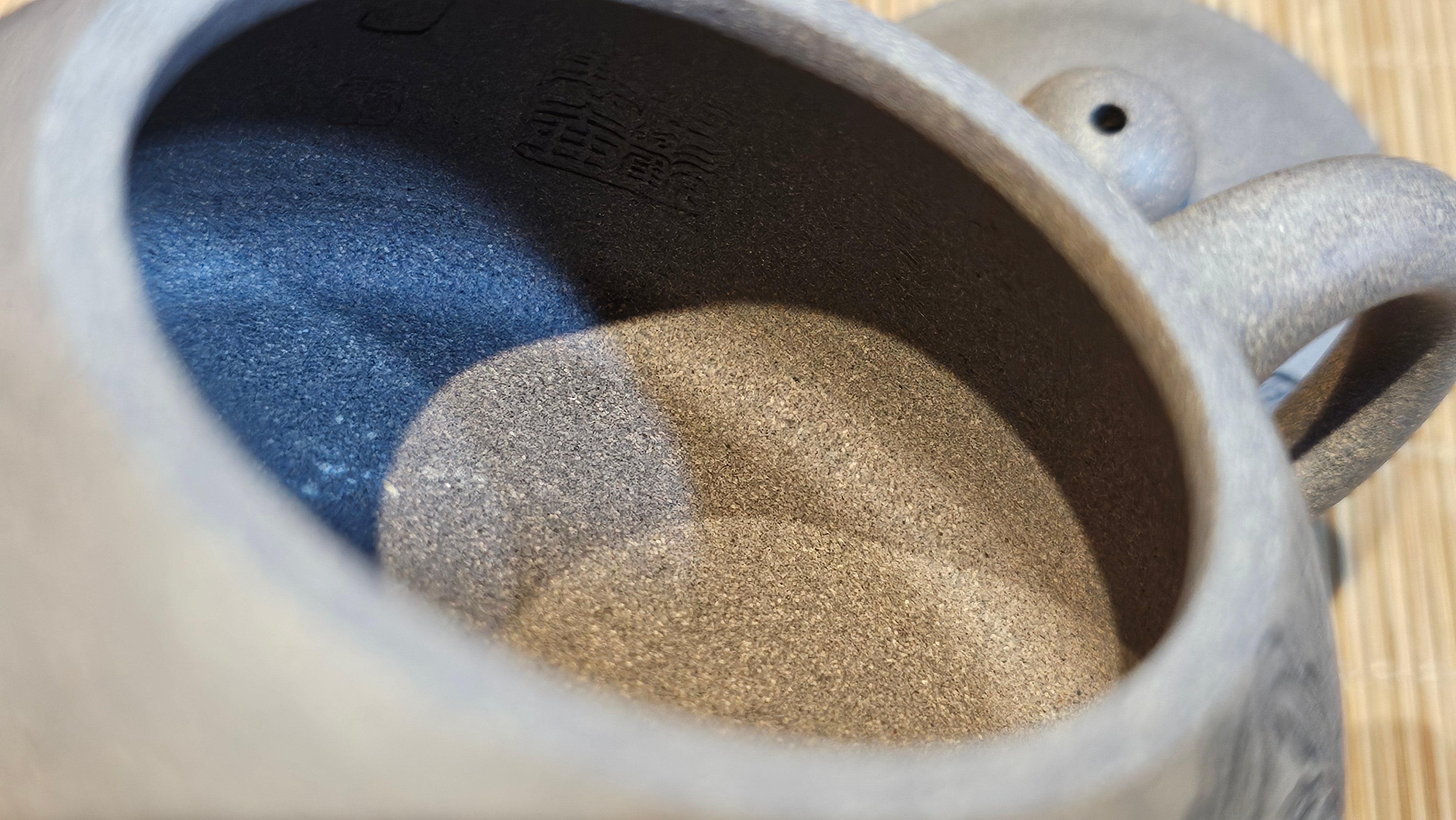 Ban Yue Hu《半月壶》~ "Half Moon Pot", 140.8ml, Qing Hui Duan 青灰段泥, by our Craftsman Zhang Huan 张欢, "Qing Gong Tu" 清供图 Engraving by Craftsman Nan Shan Lao Ren 南山老人 ~ Congratulations to Ms M.L.! 0831hrs 10th August 2025! Phoenix, AZ!