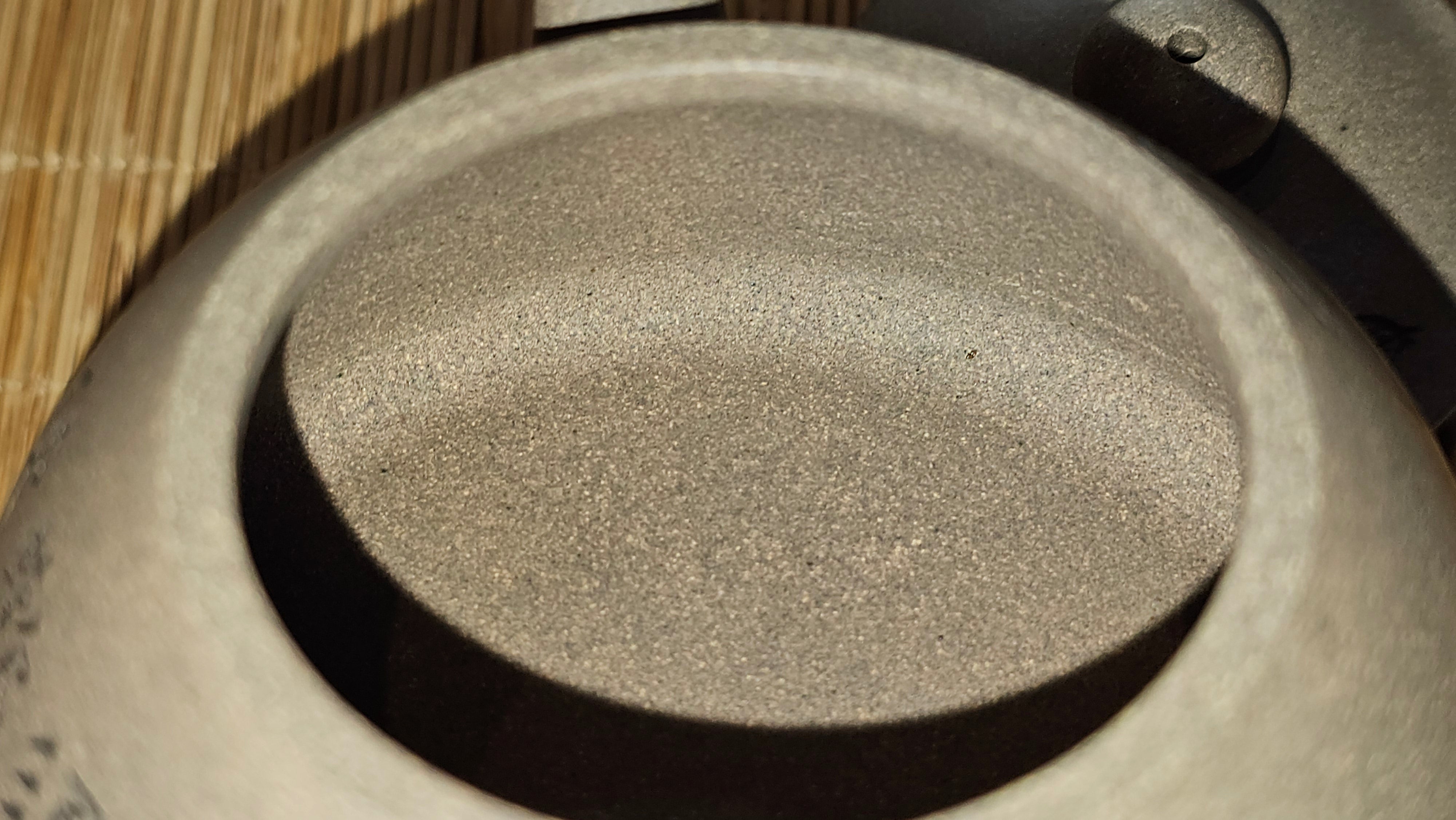 Ban Yue Hu《半月壶》~ "Half Moon Pot", 140.8ml, Qing Hui Duan 青灰段泥, by our Craftsman Zhang Huan 张欢, "Qing Gong Tu" 清供图 Engraving by Craftsman Nan Shan Lao Ren 南山老人 ~ Congratulations to Ms M.L.! 0831hrs 10th August 2025! Phoenix, AZ!